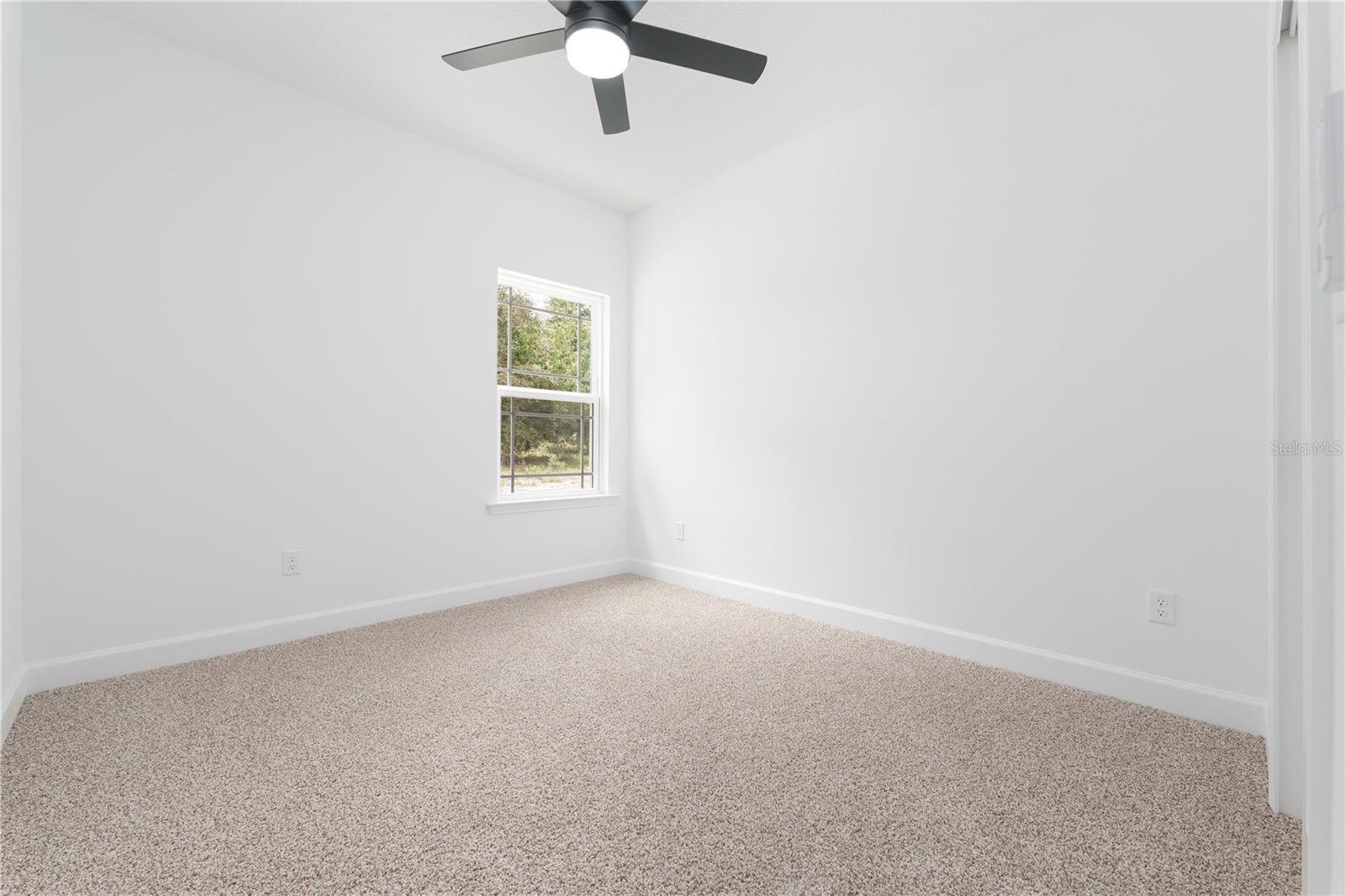 Image 22 of 27 For 241 35th Street