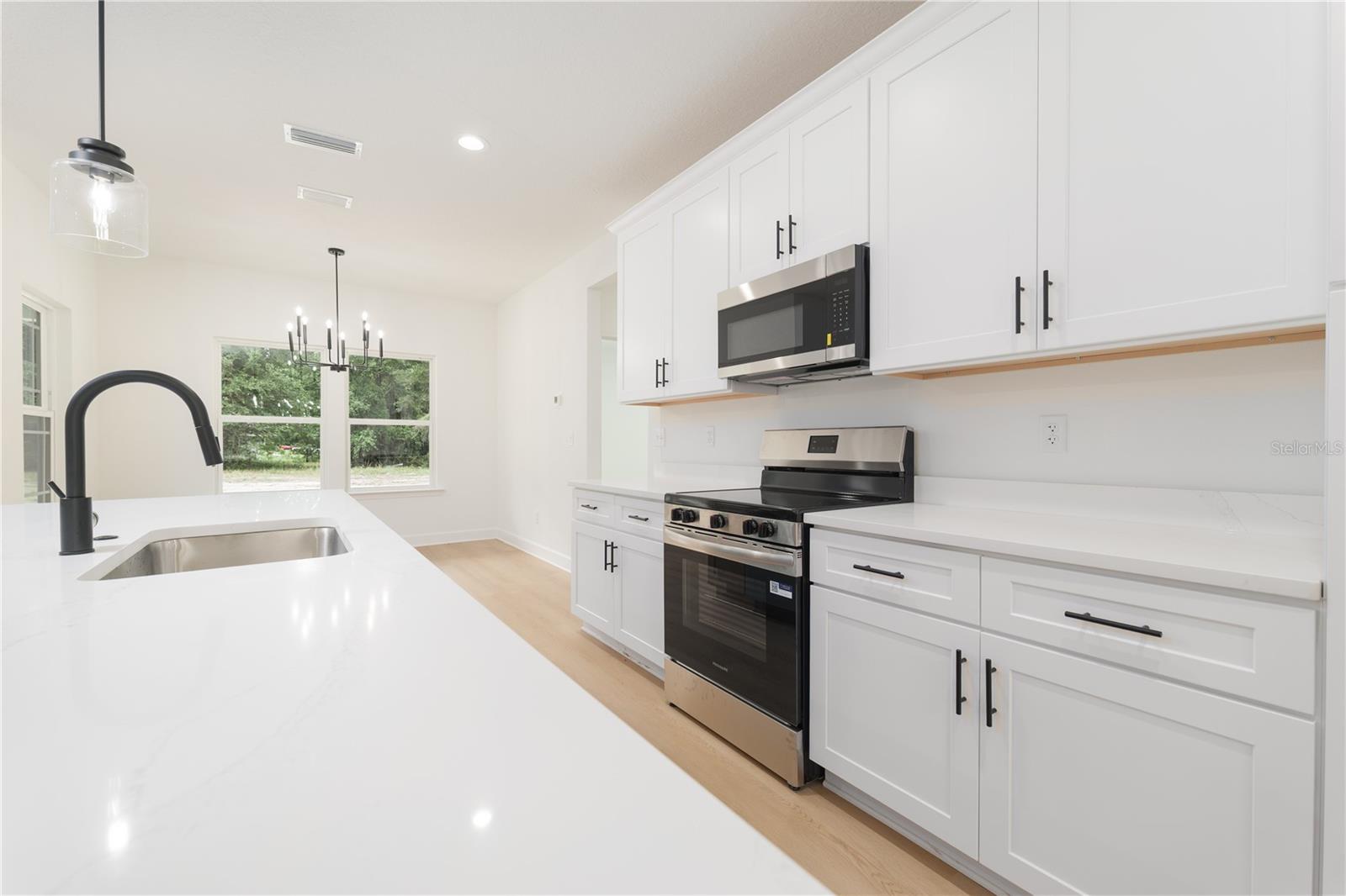 Image 6 of 27 For 241 35th Street
