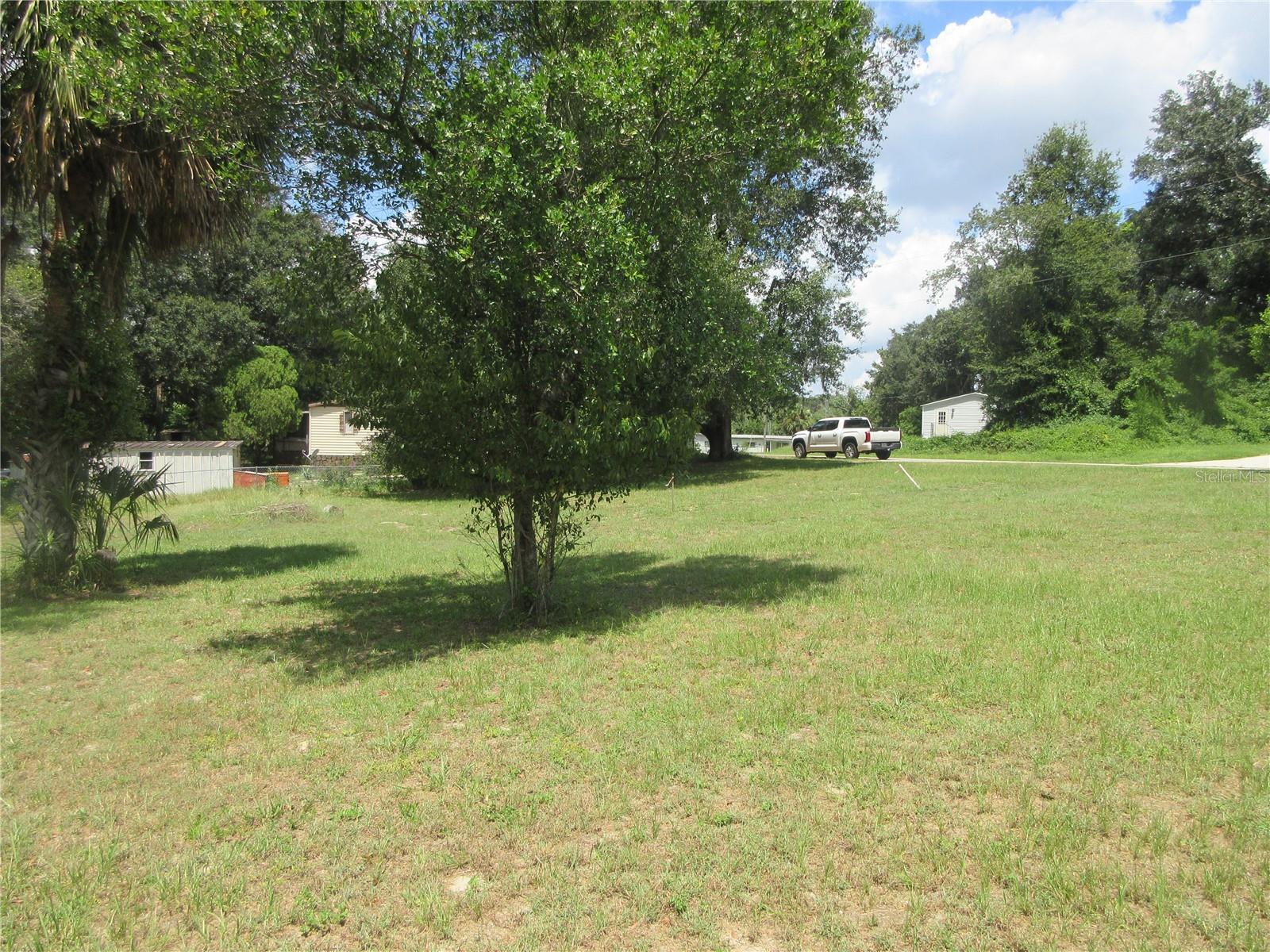 Image 11 of 70 For  35th Ln  