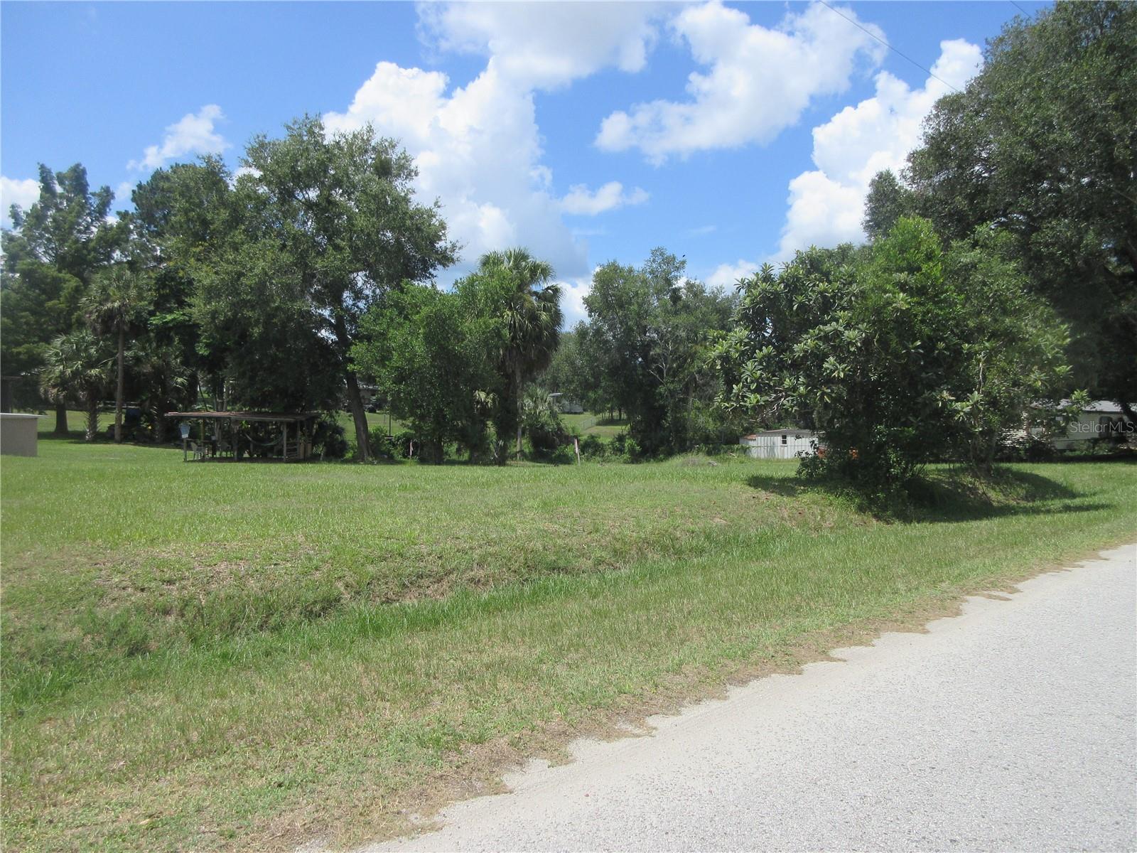 Image 4 of 70 For  35th Ln  