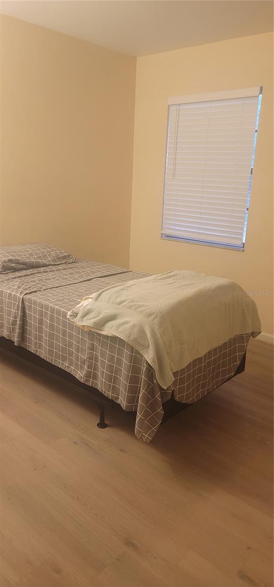 Image 12 of 12 For 1549 2nd Street B