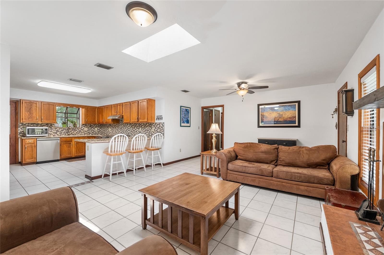 Image 17 of 73 For 3560 30th Boulevard