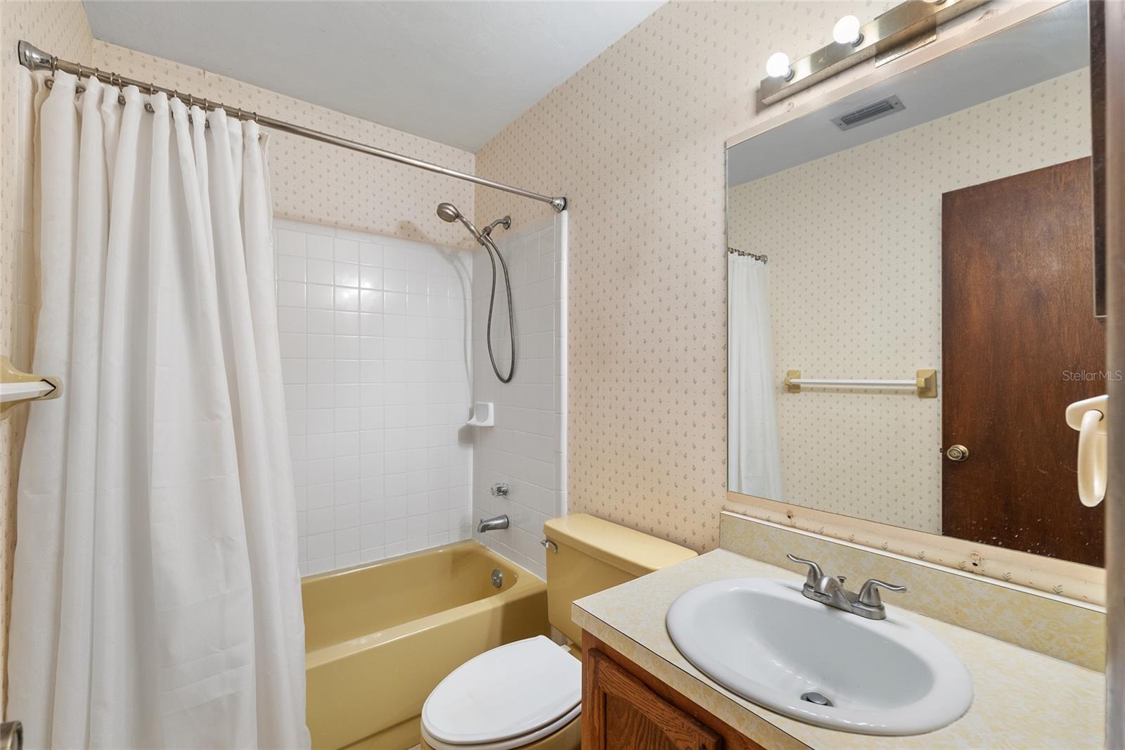 Image 42 of 73 For 3560 30th Boulevard