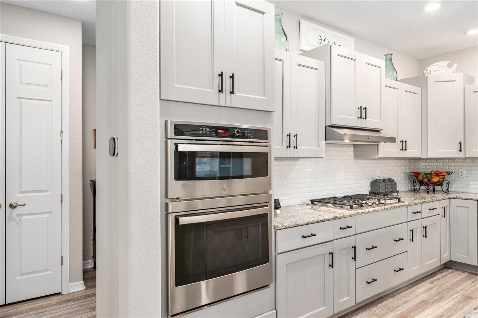 Image 33 of 94 For 9055 106th Avenue