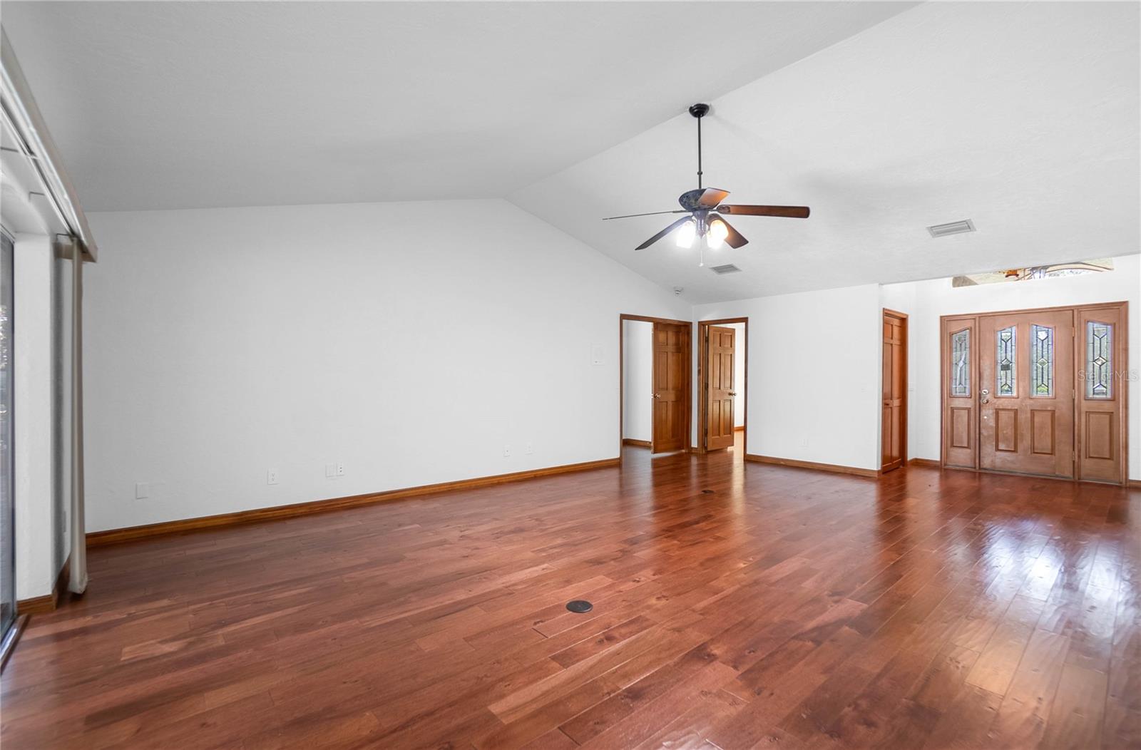 Image 10 of 64 For 5540 Rosedale Circle