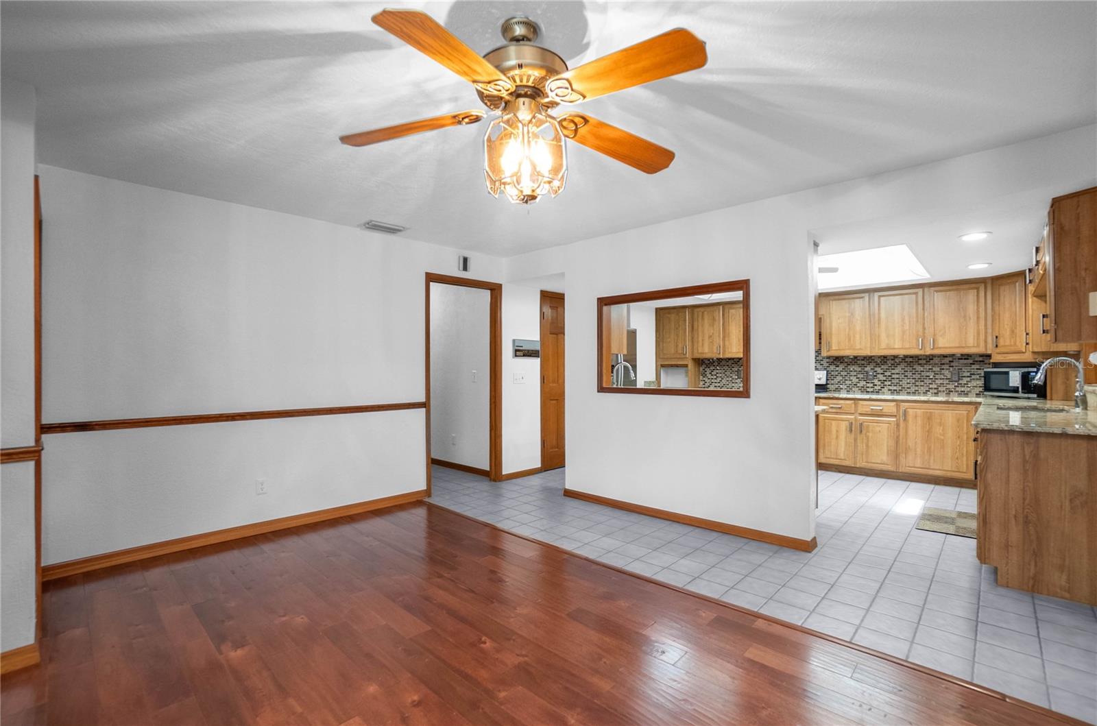 Image 14 of 64 For 5540 Rosedale Circle
