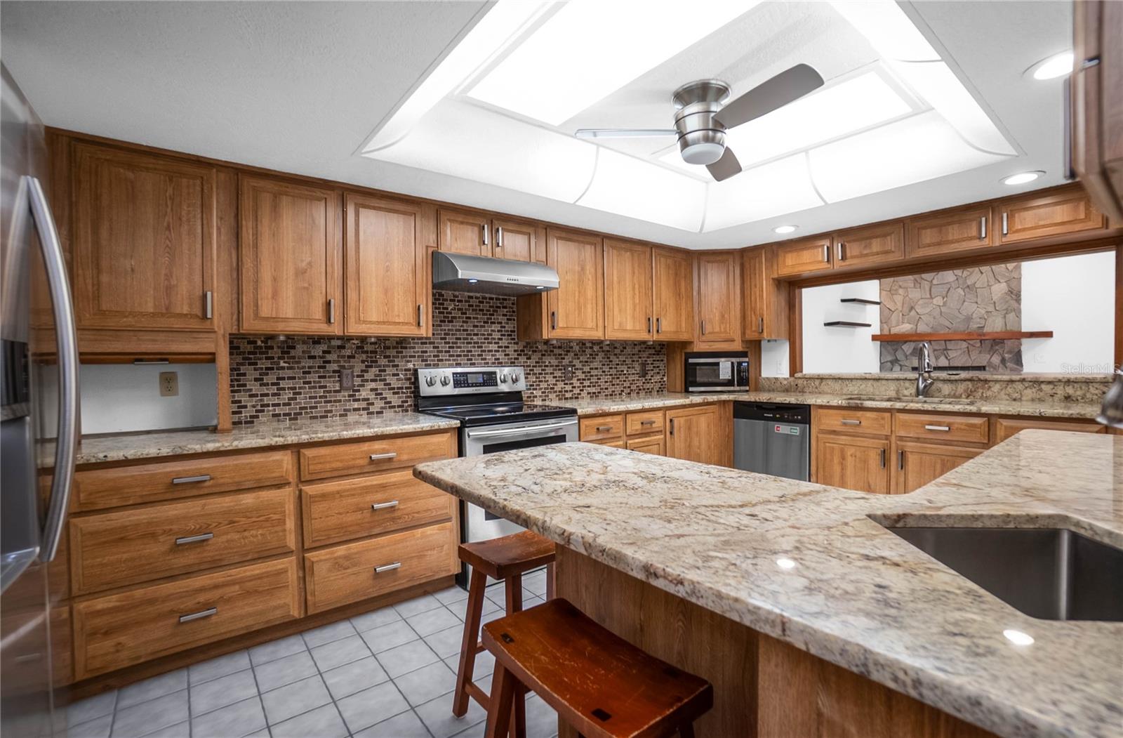 Image 16 of 64 For 5540 Rosedale Circle