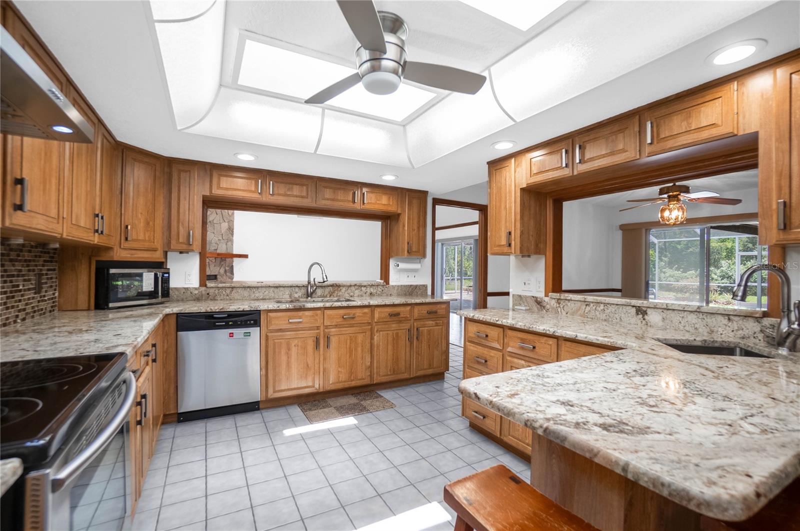 Image 17 of 64 For 5540 Rosedale Circle