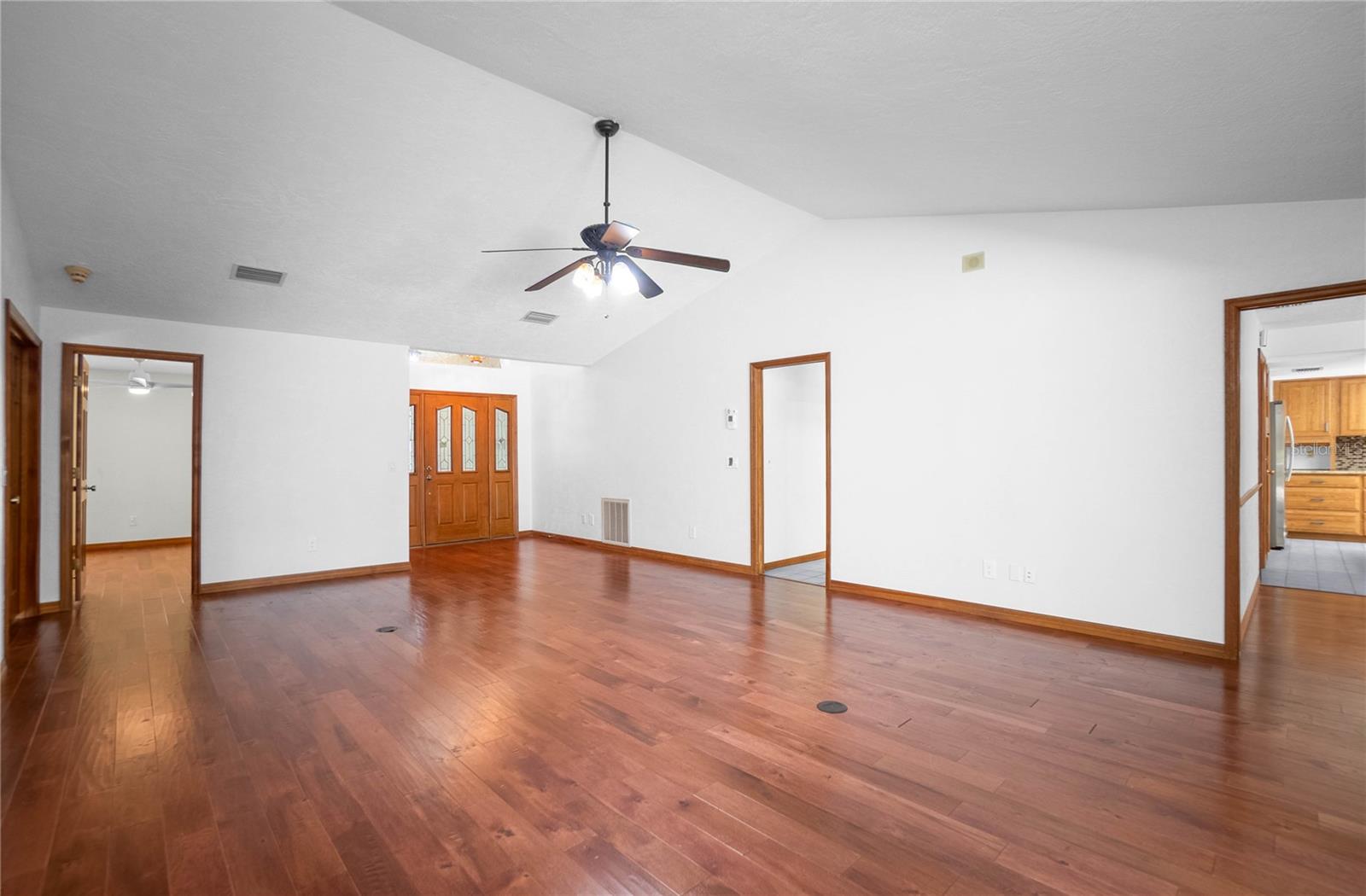 Image 9 of 64 For 5540 Rosedale Circle