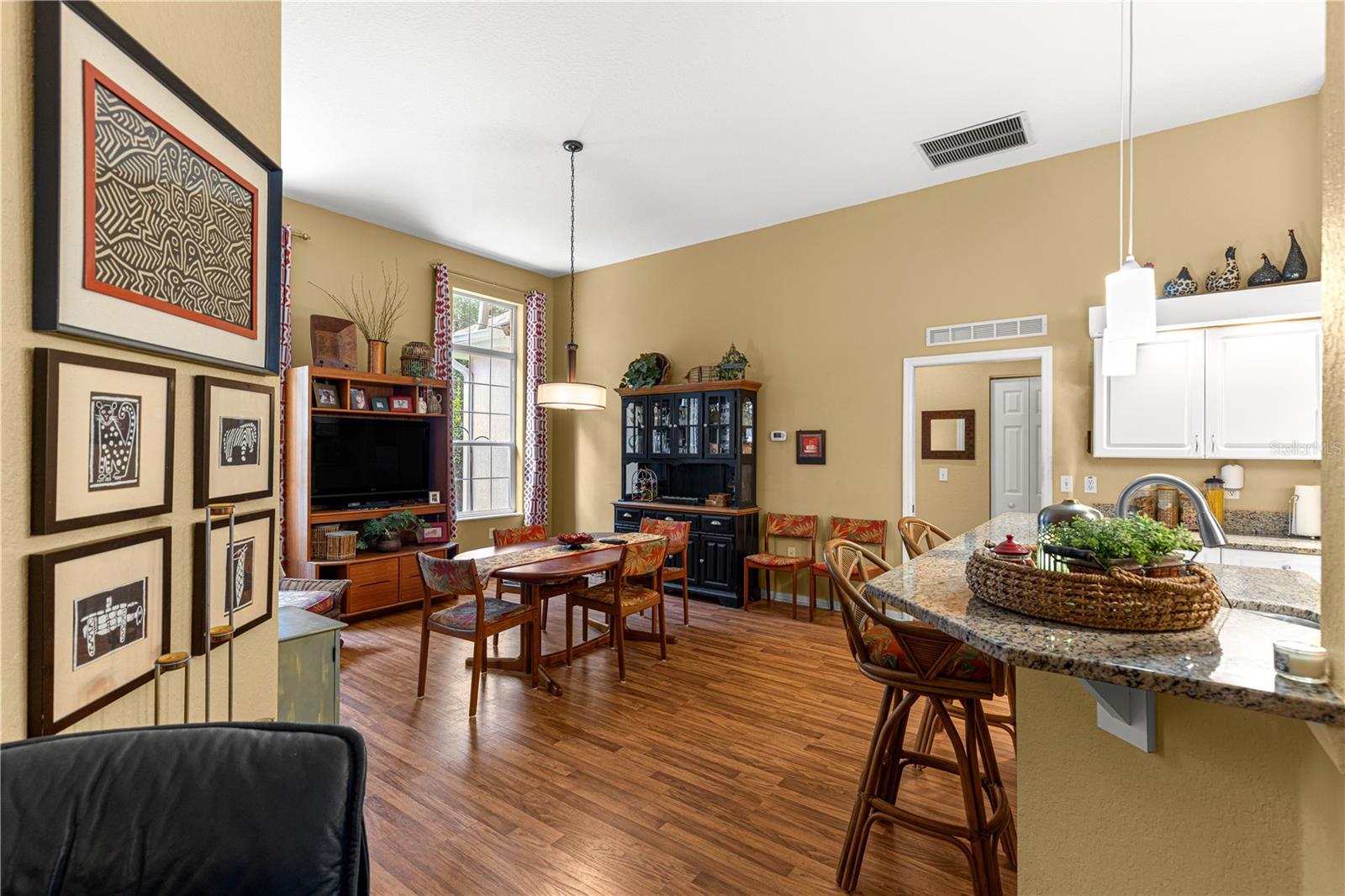 Image 11 of 53 For 6742 117th Street