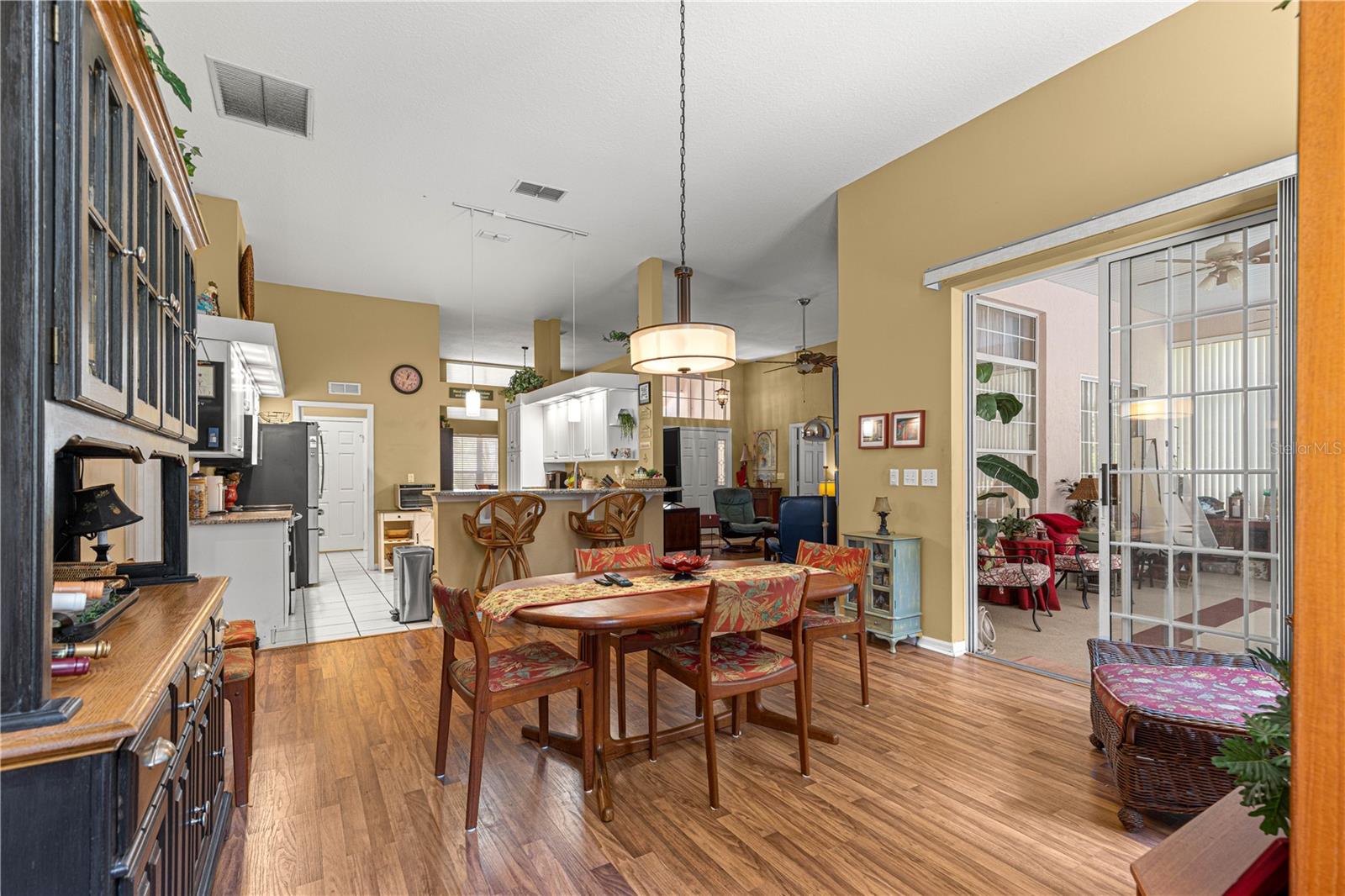Image 12 of 53 For 6742 117th Street