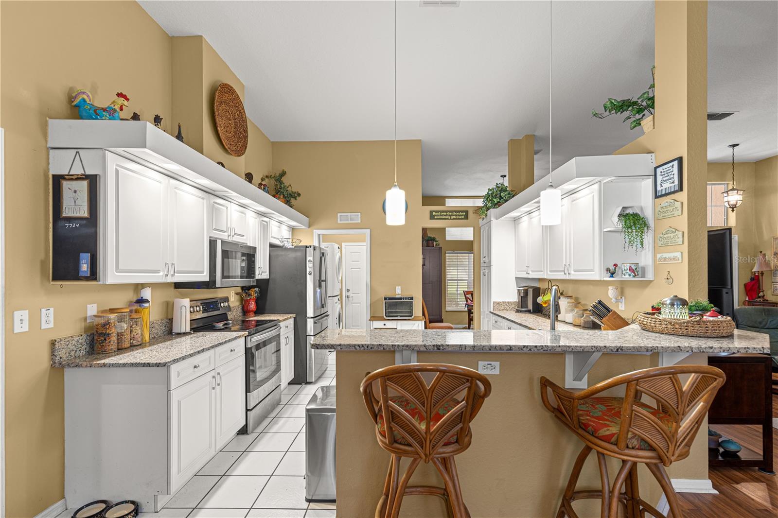 Image 15 of 53 For 6742 117th Street