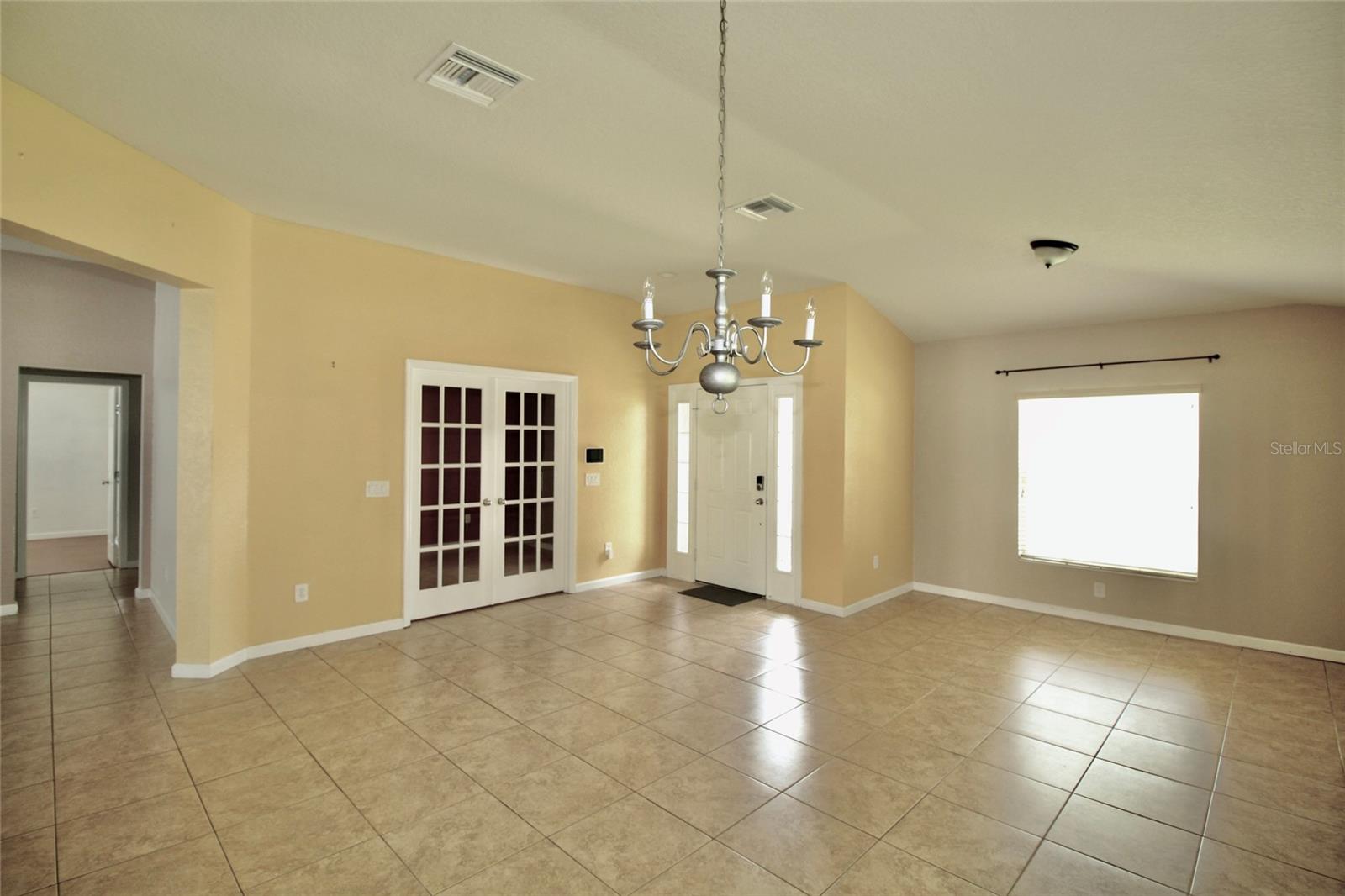 Image 13 of 52 For 5739 40th Street