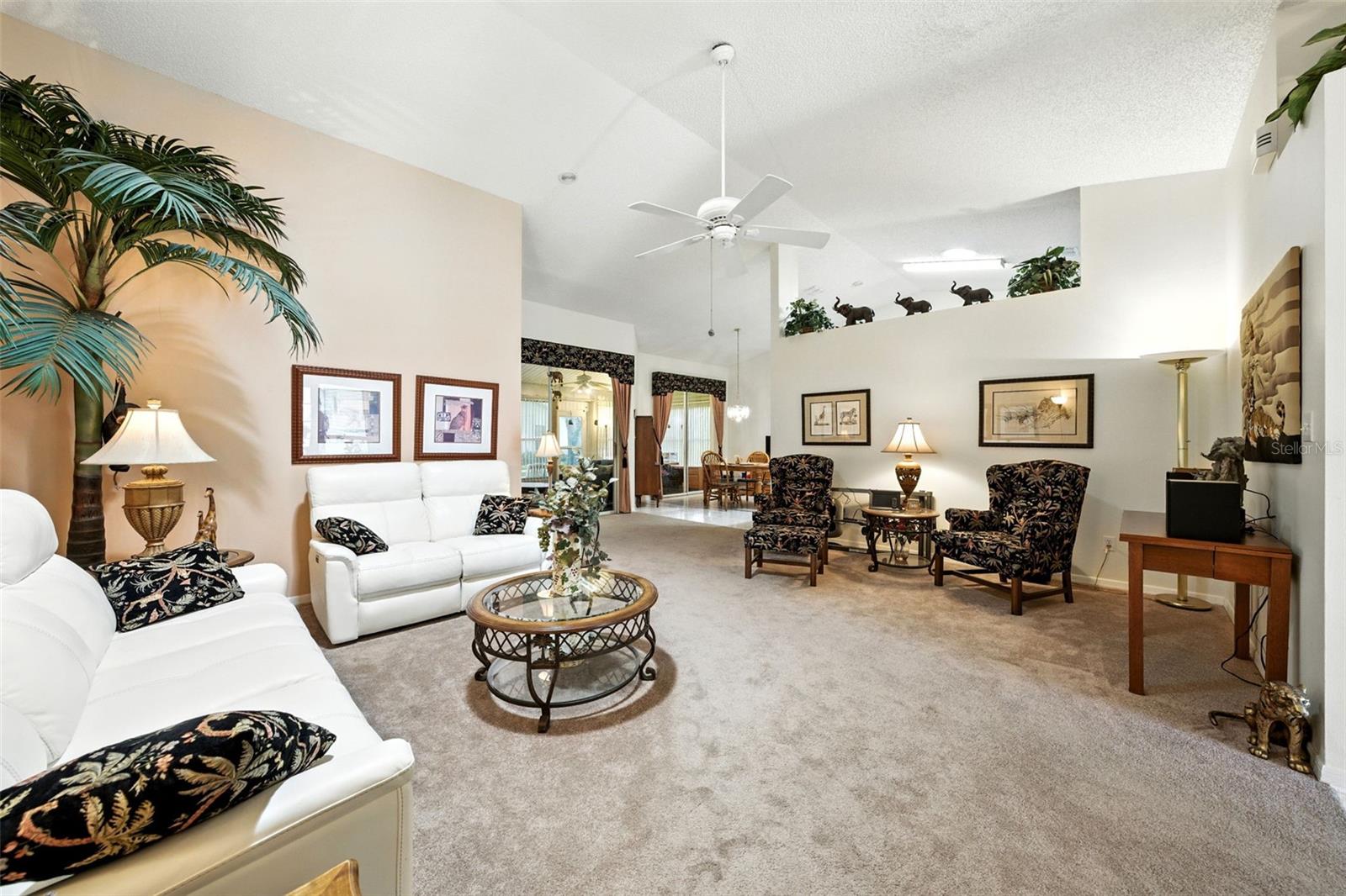 Image 7 of 57 For 4552 Peach Tree Street