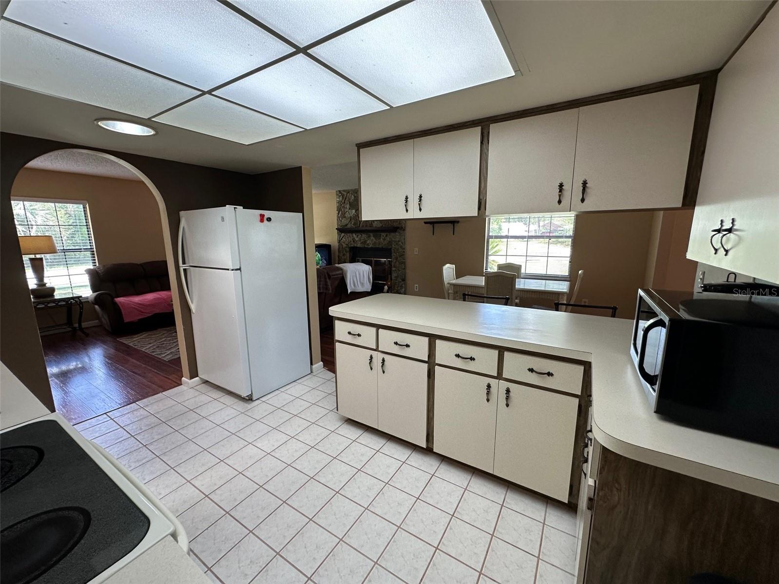 Image 8 of 30 For 2510 Dolphin Drive
