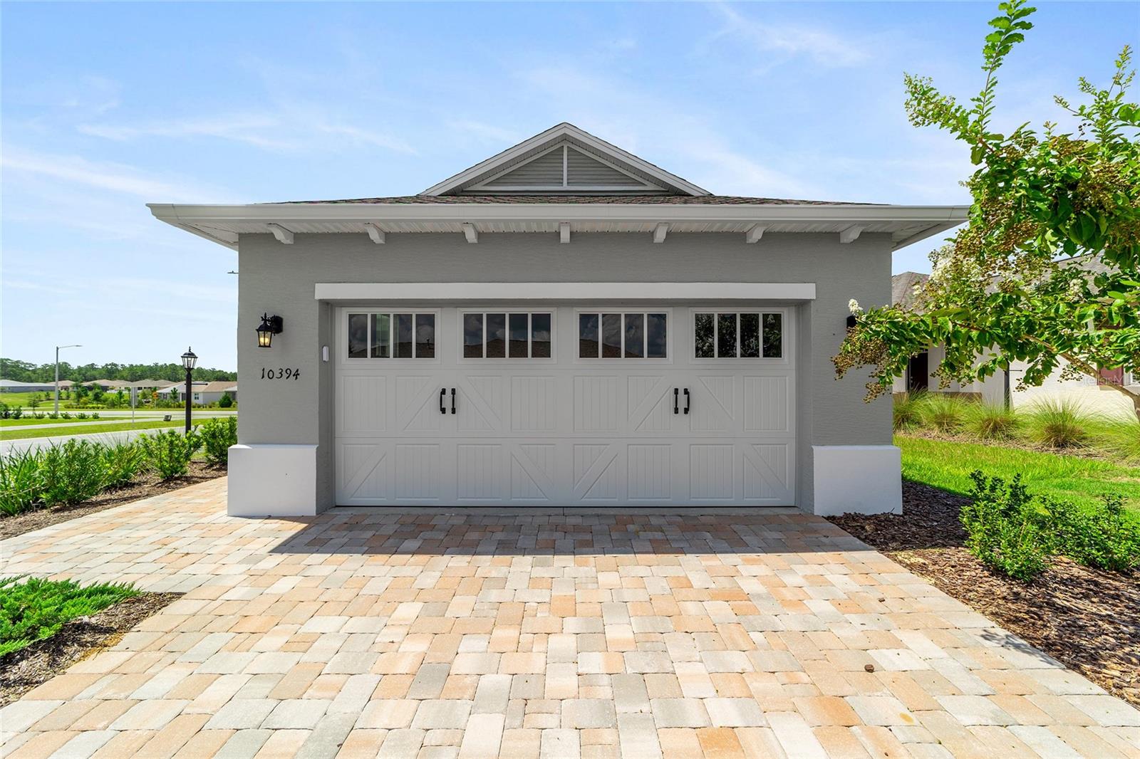 Image 3 of 34 For 10394 96th Loop