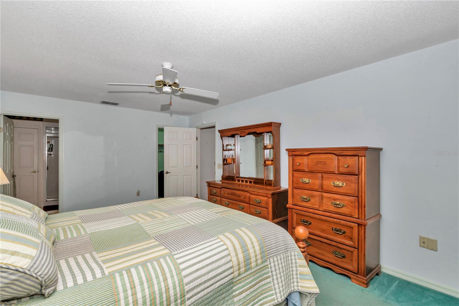 Listing photo id 26 for 481 151st Terrace