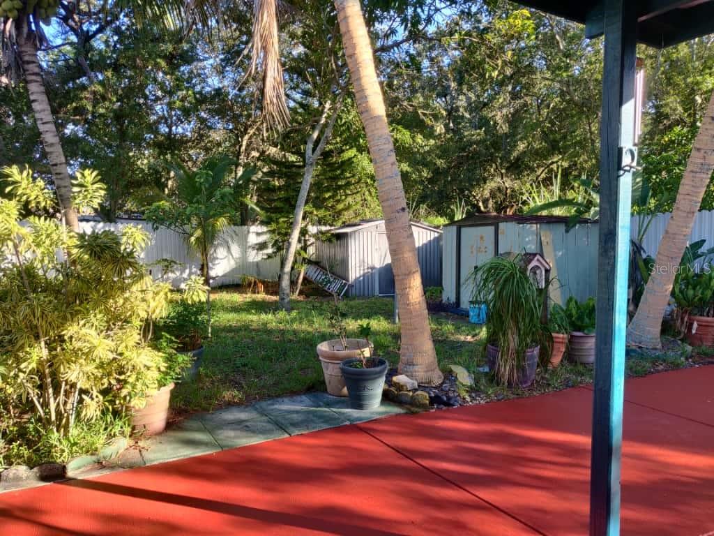 Image 7 of 27 For 21348 40th Circle Court