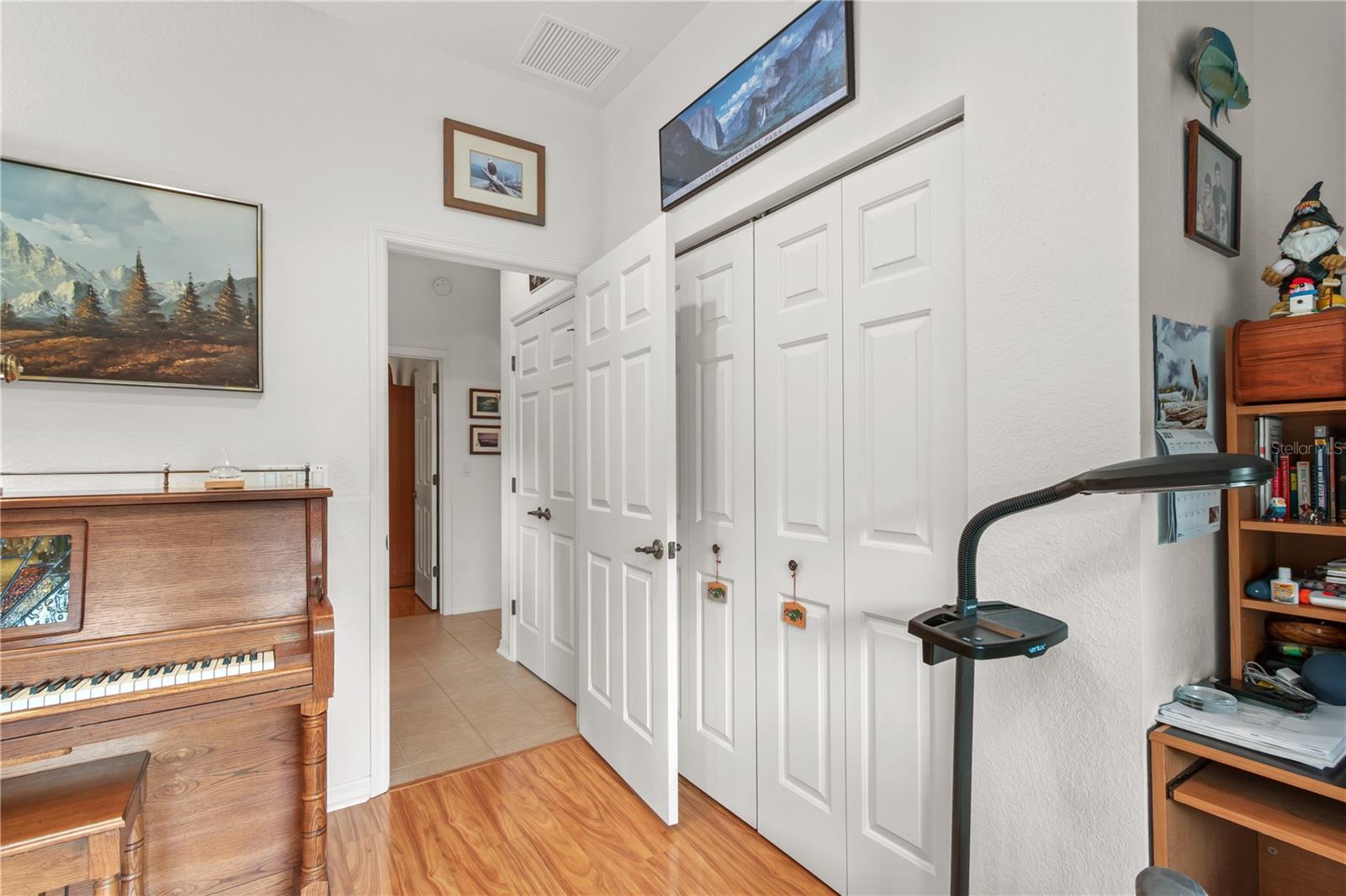 Image 18 of 46 For 8471 84th Loop