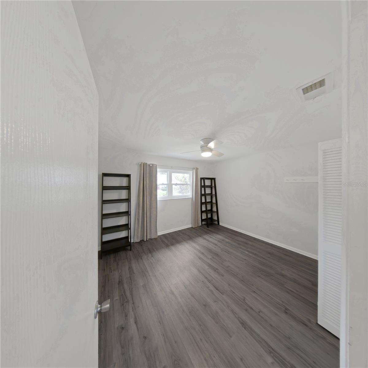 Image 24 of 43 For 8723 93rd Lane C