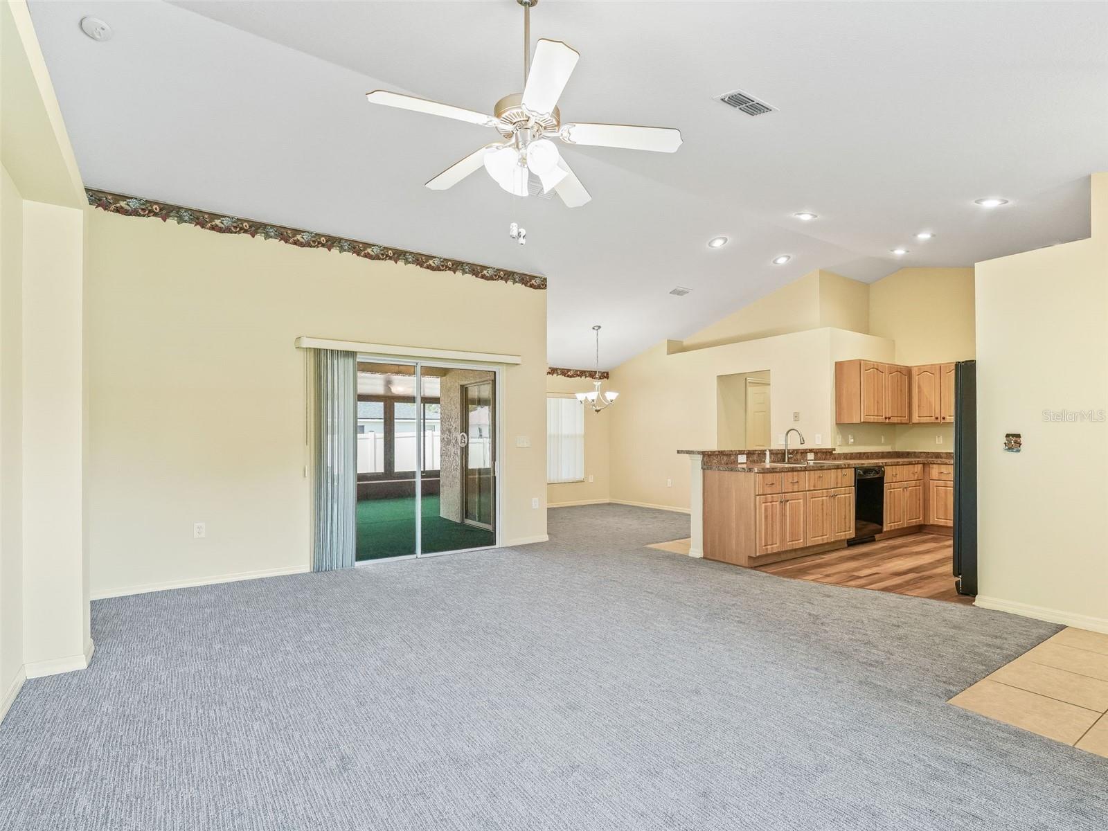 Image 4 of 42 For 352 Marion Oaks Lane