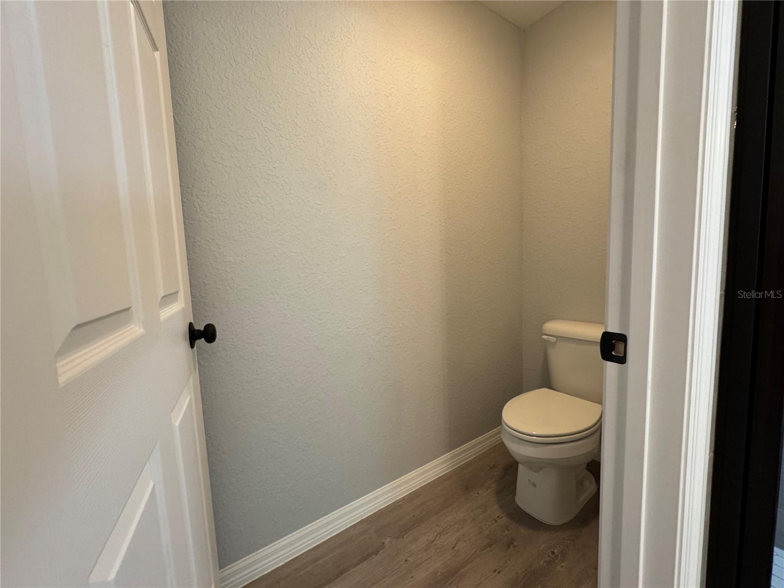 Image 15 of 28 For 19 45th Loop