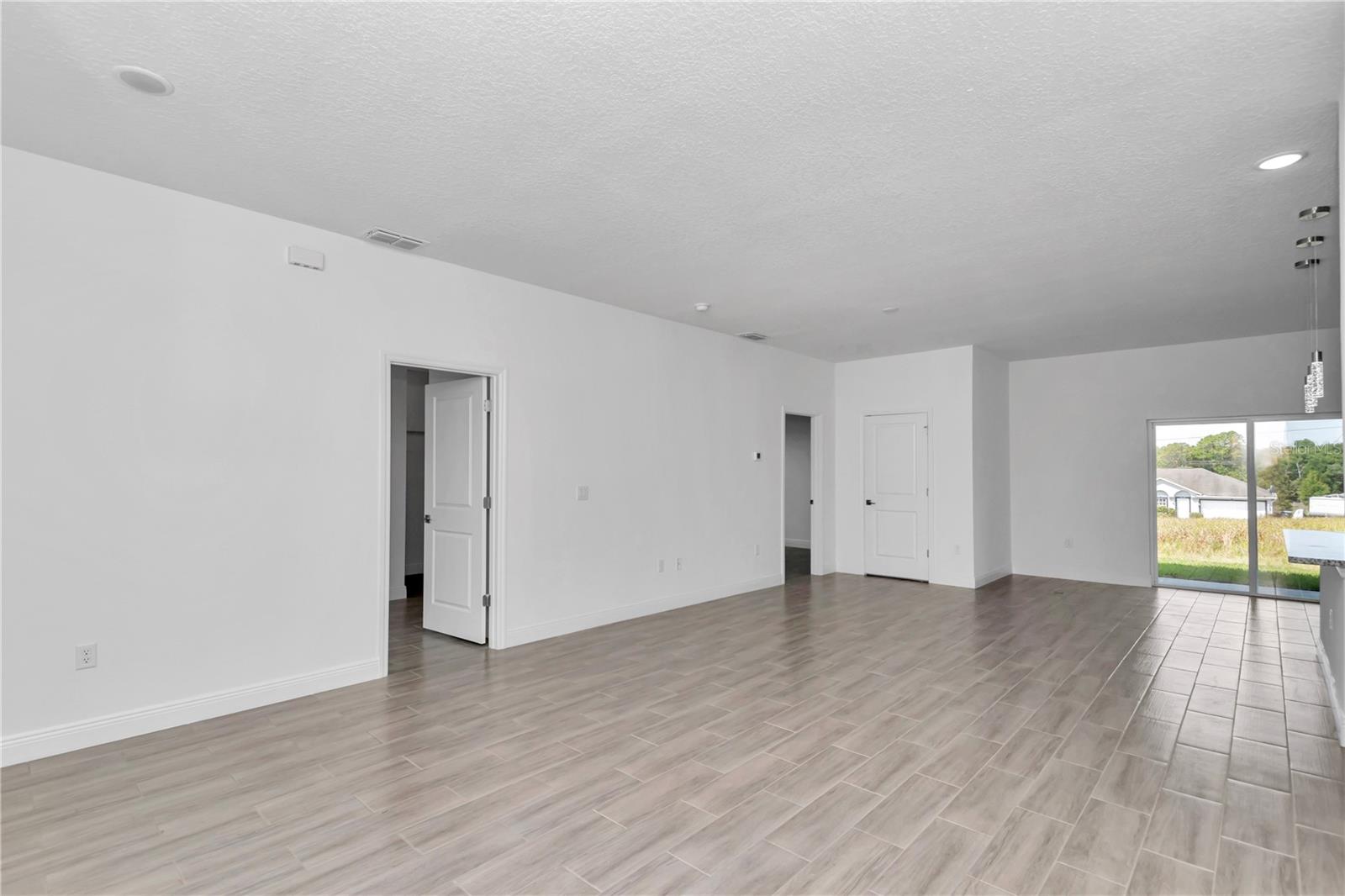 Image 23 of 46 For 7858 Merrimac Way
