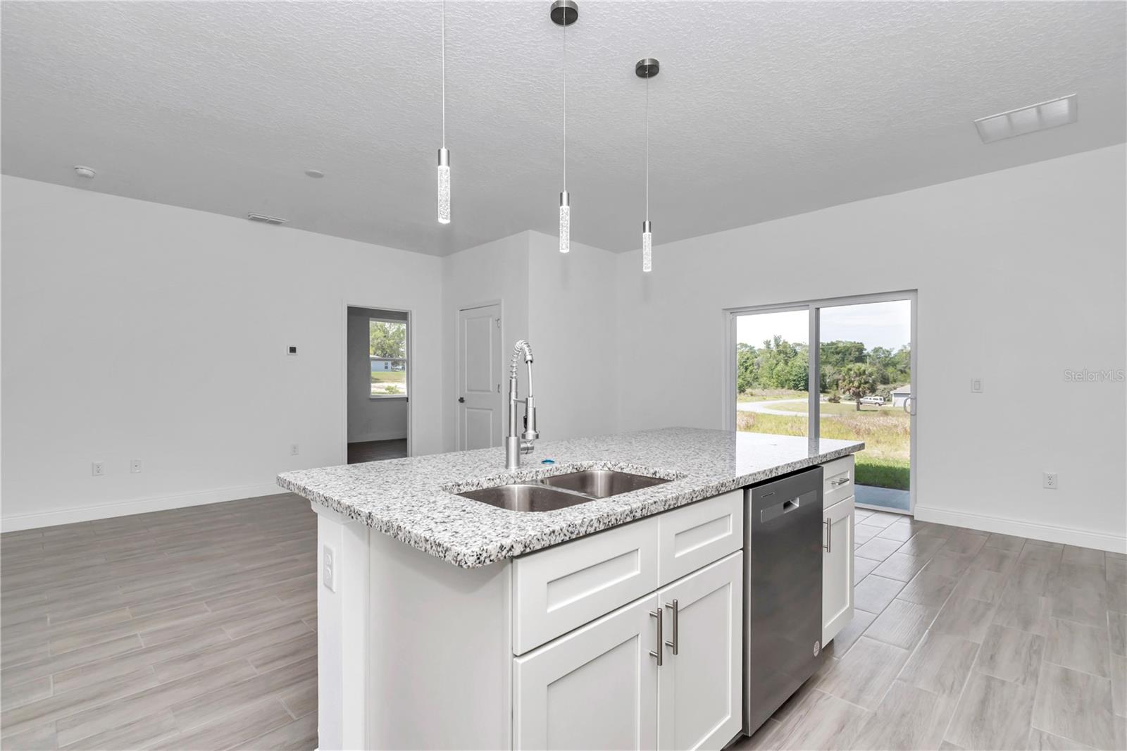 Image 25 of 46 For 7858 Merrimac Way