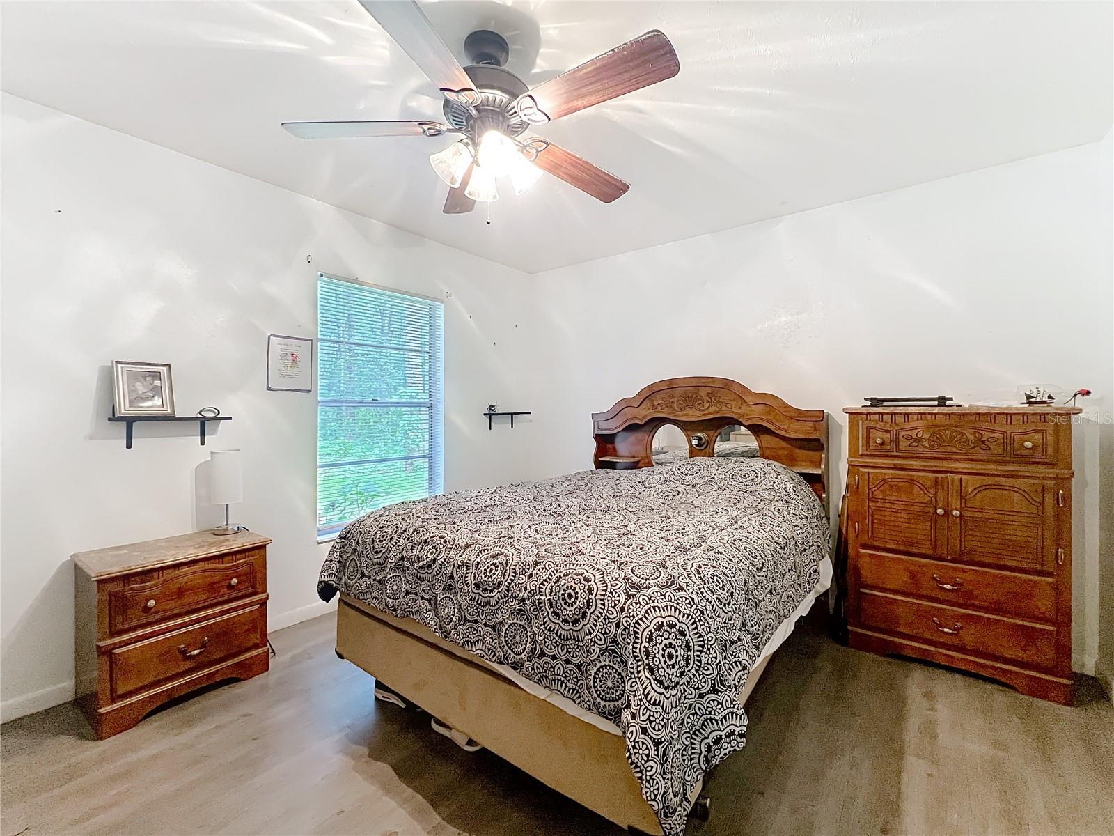 Image 13 of 40 For 3611 15th Avenue