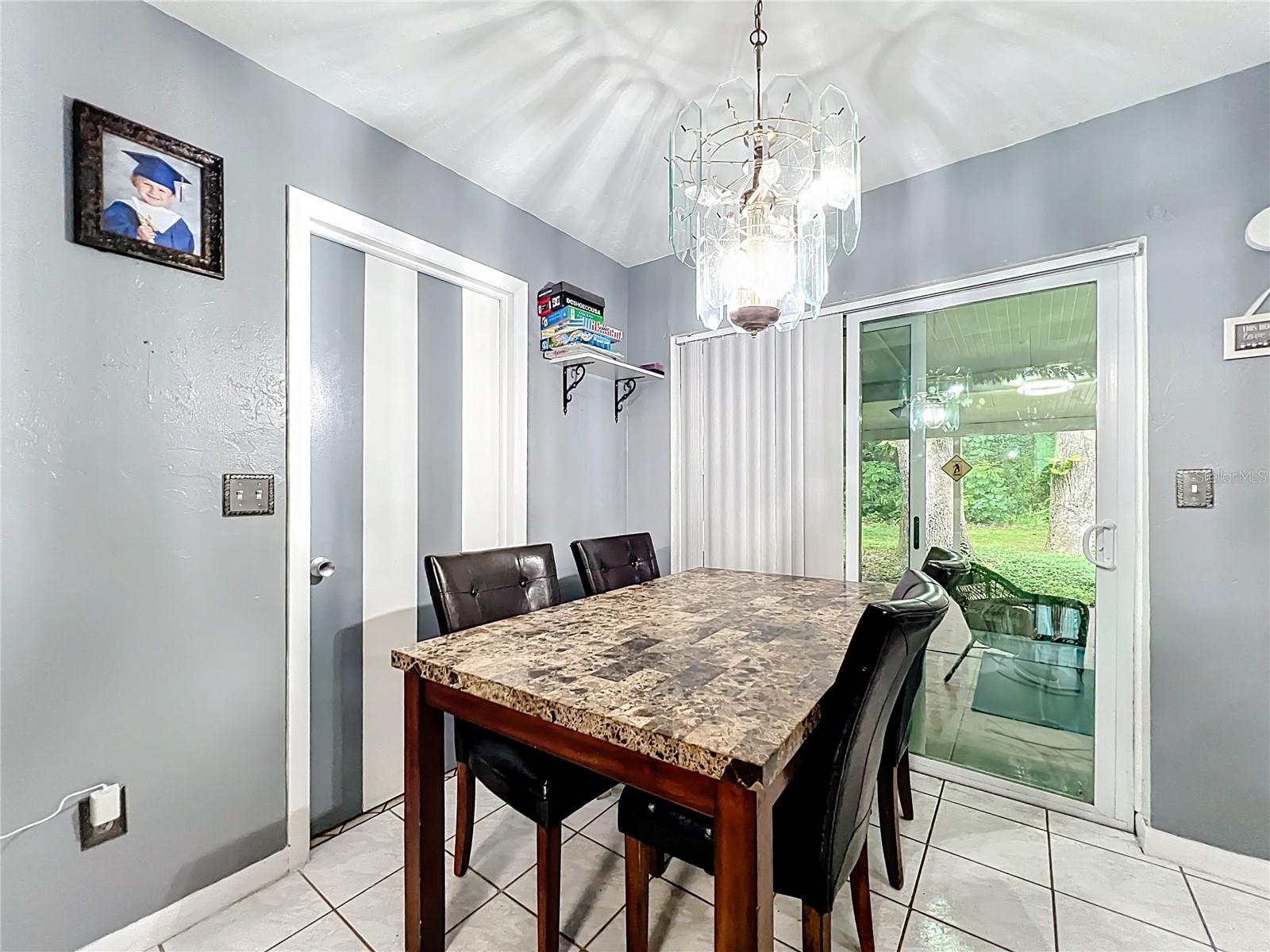 Image 6 of 40 For 3611 15th Avenue