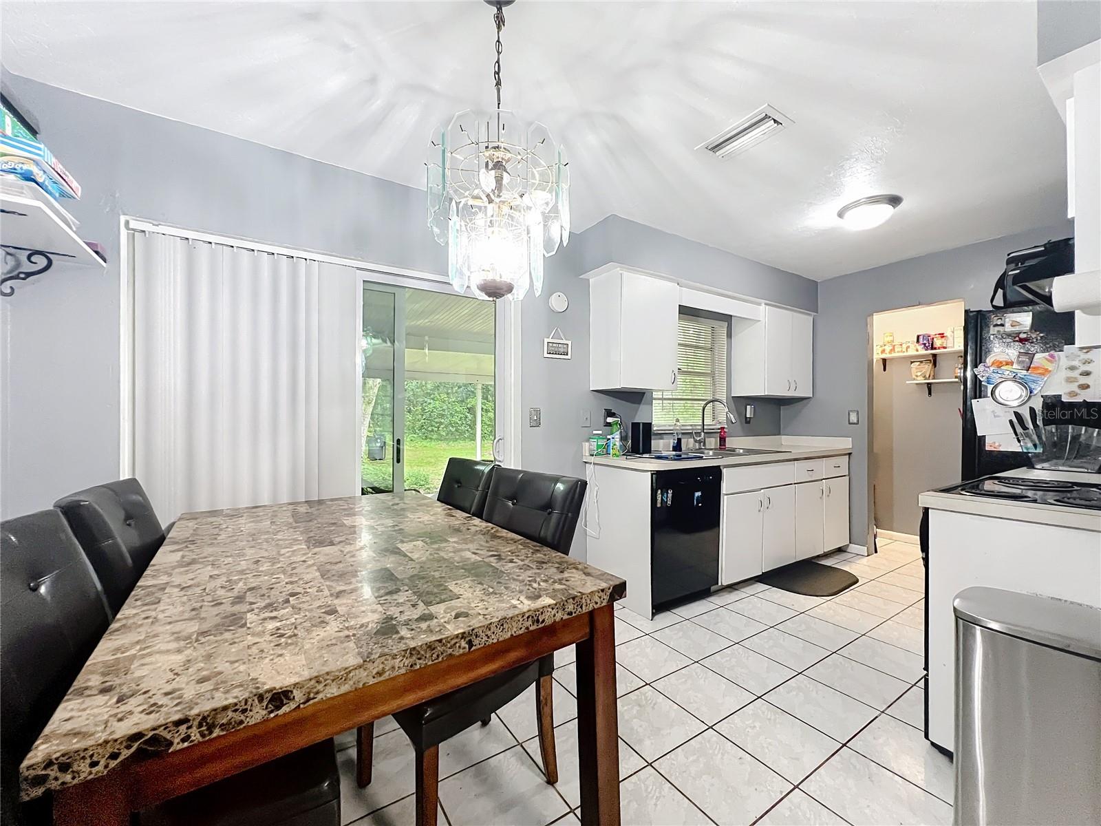 Image 8 of 40 For 3611 15th Avenue