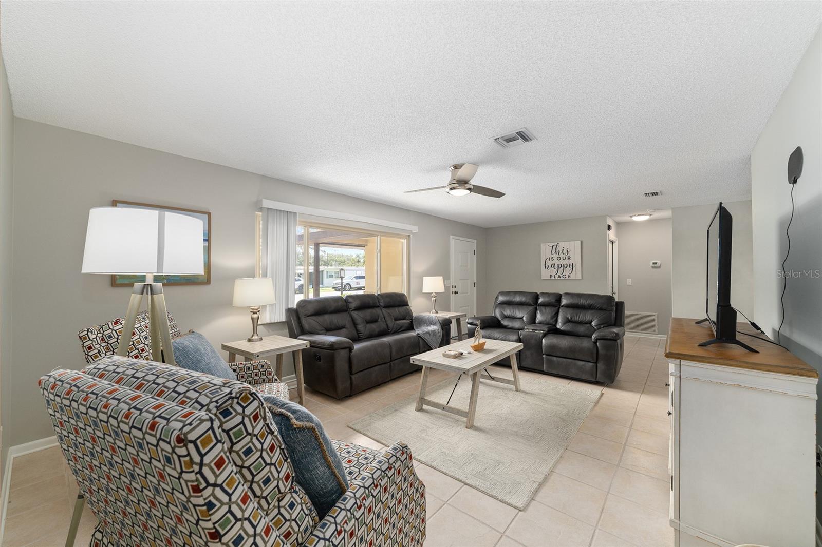 Image 11 of 45 For 36903 Hilltop Drive