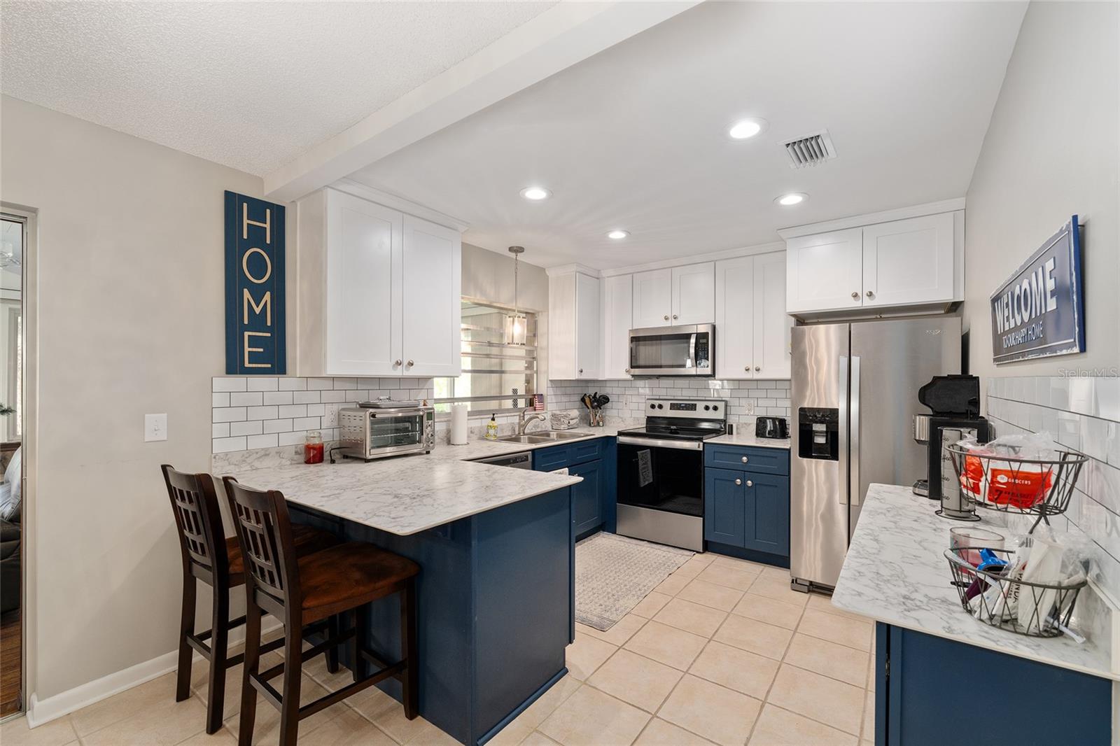 Image 14 of 45 For 36903 Hilltop Drive