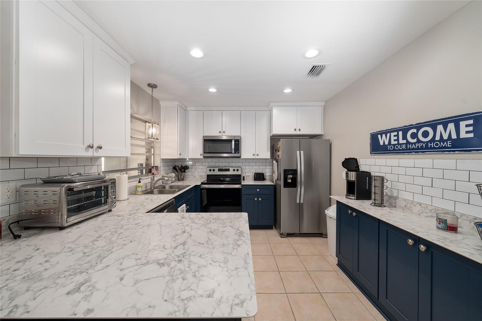 Image 15 of 45 For 36903 Hilltop Drive