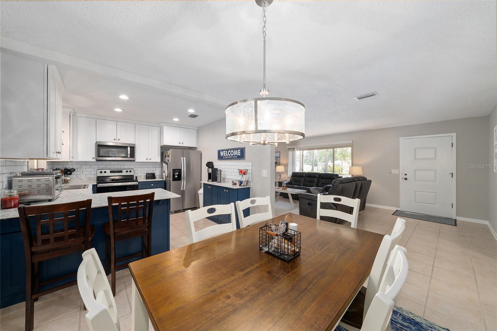Image 19 of 45 For 36903 Hilltop Drive