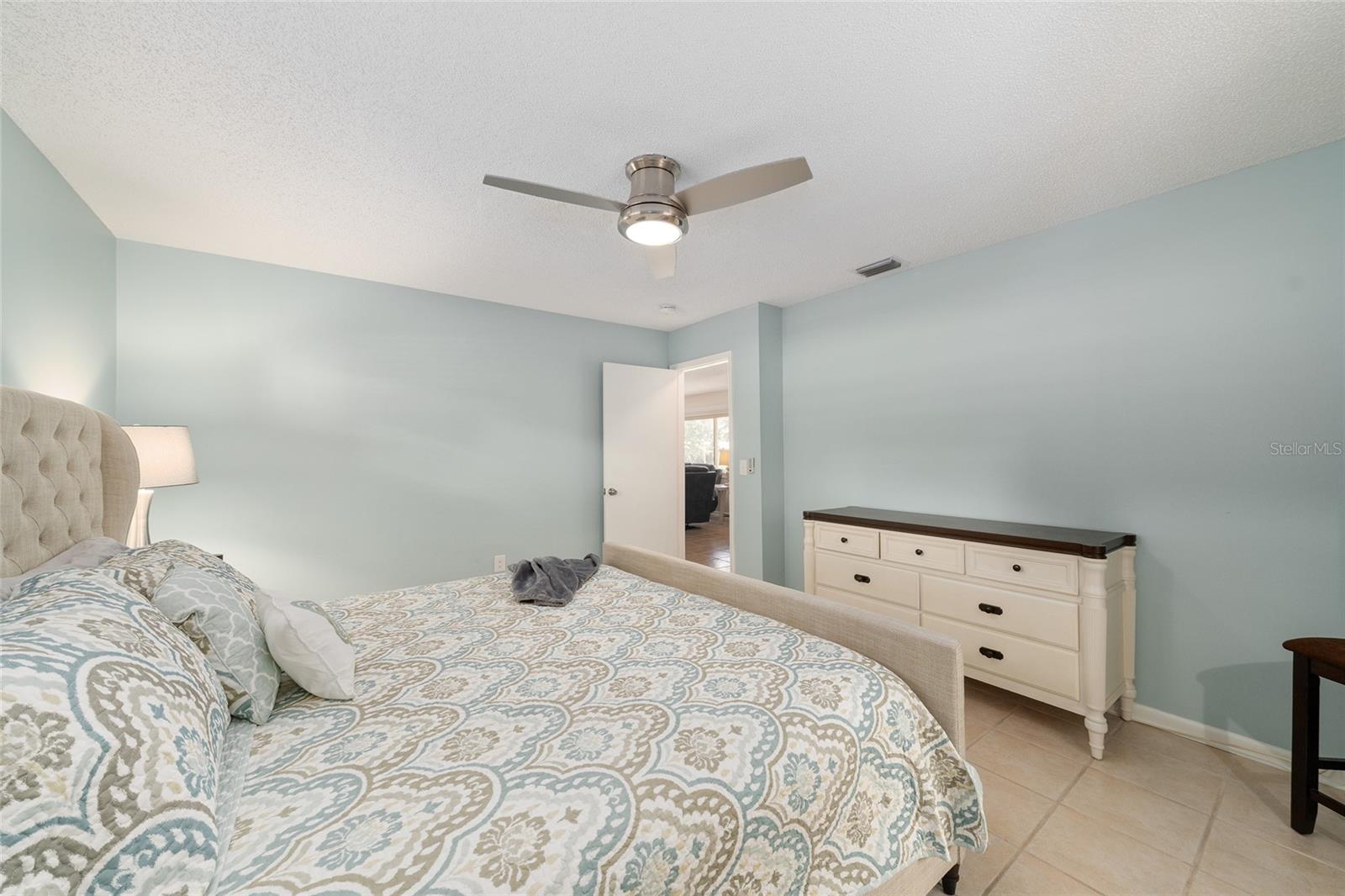 Image 22 of 45 For 36903 Hilltop Drive