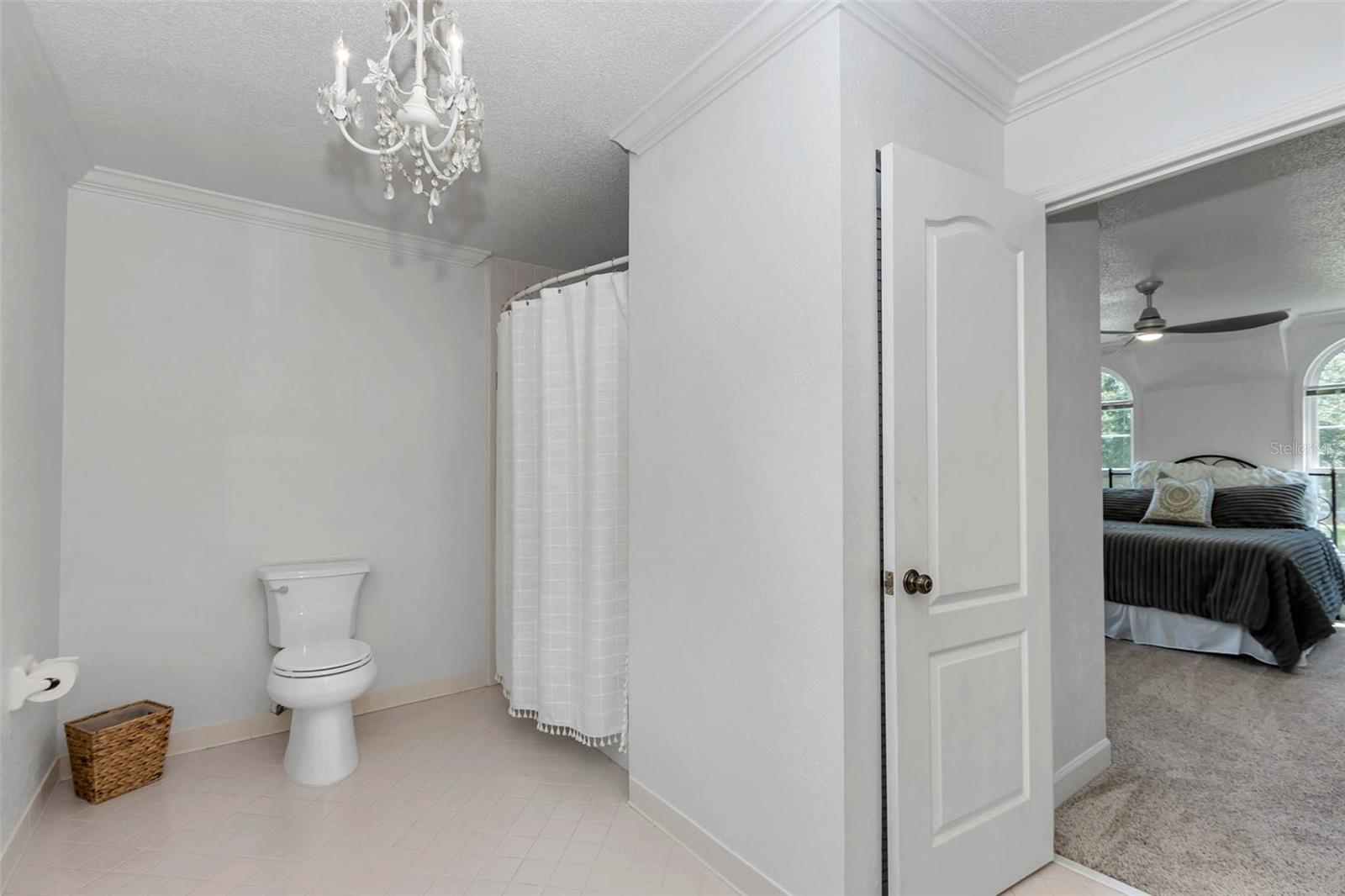 Image 42 of 57 For 9 Forest View Way