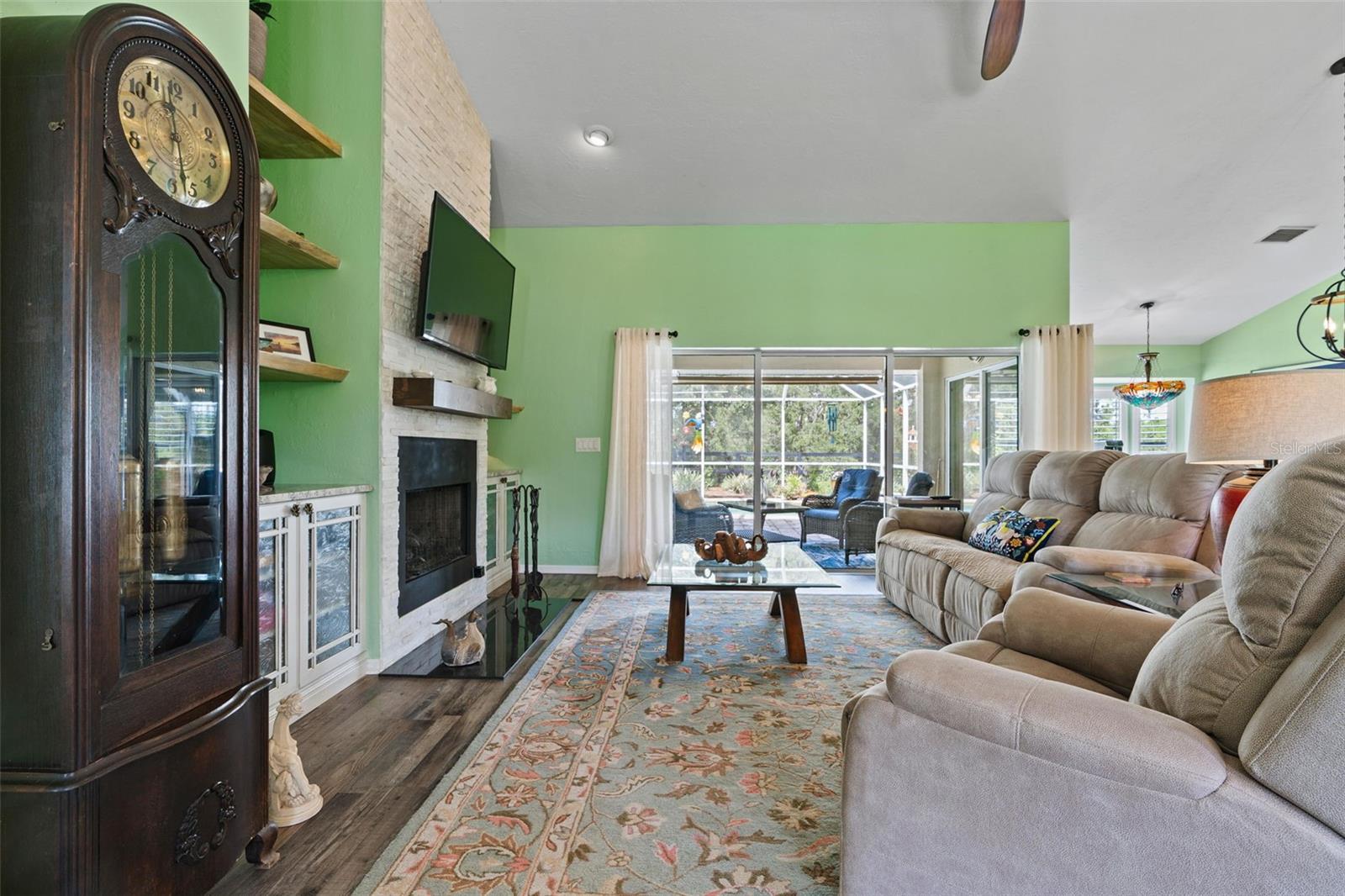 Image 19 of 69 For 4577 Tomahawk Drive