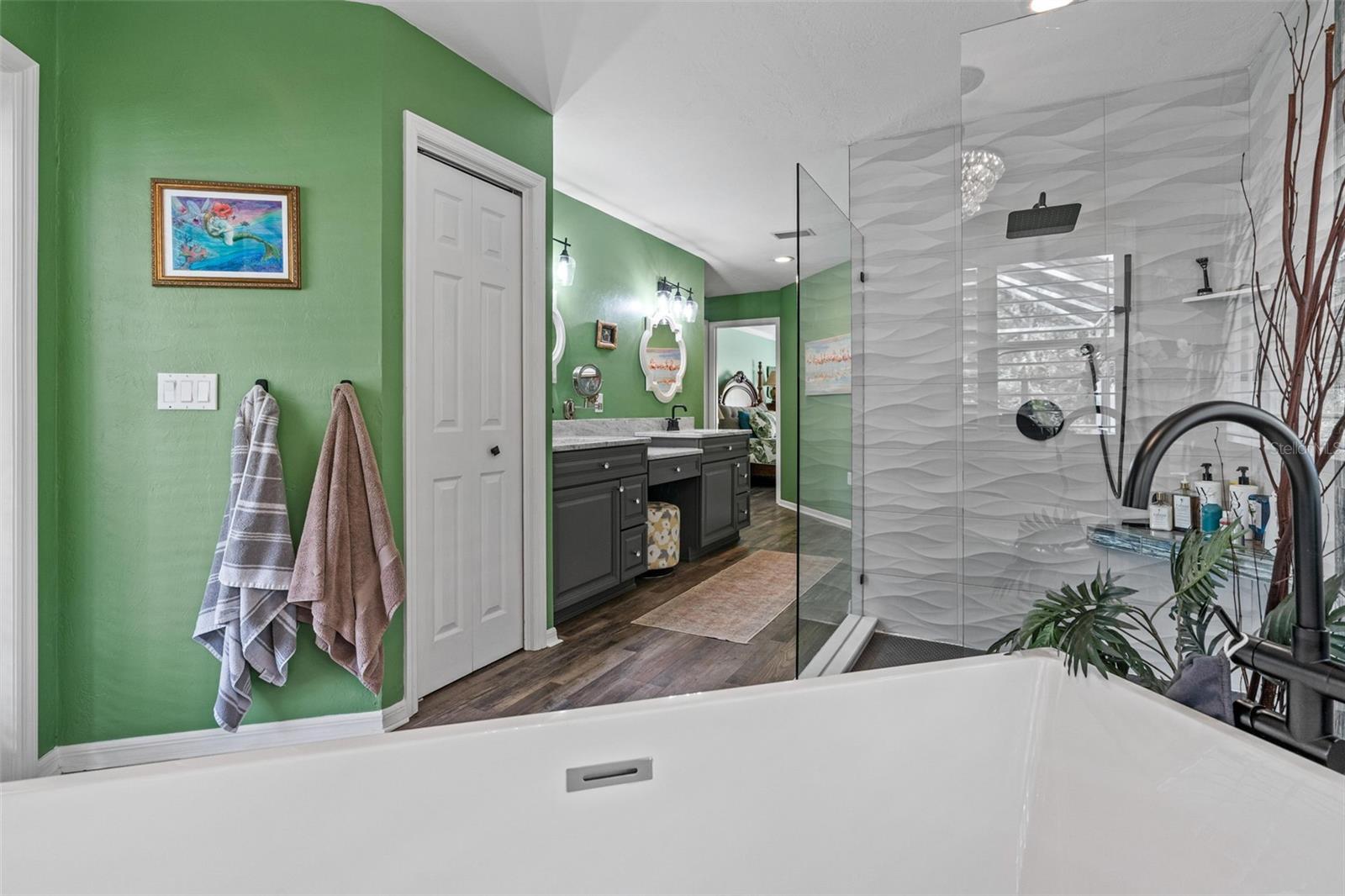 Image 42 of 69 For 4577 Tomahawk Drive
