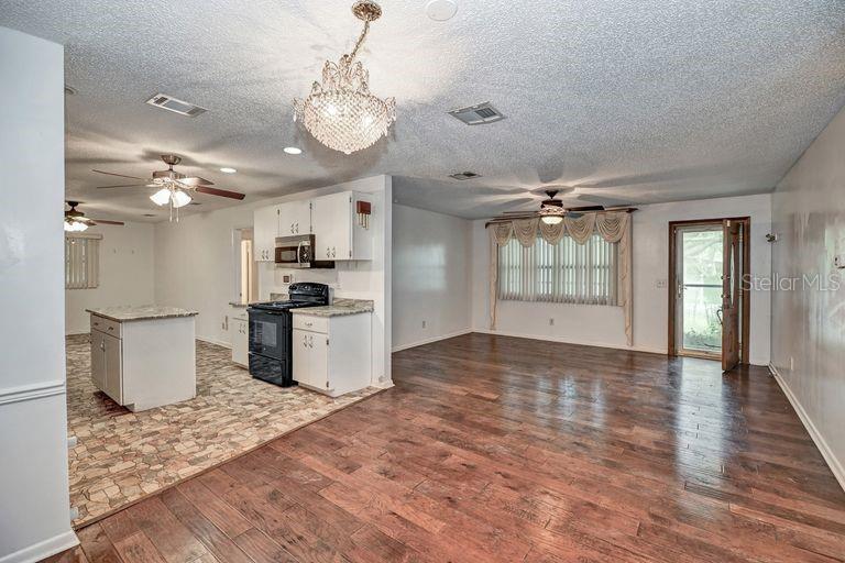 Image 3 of 23 For 10035 91st Terrace