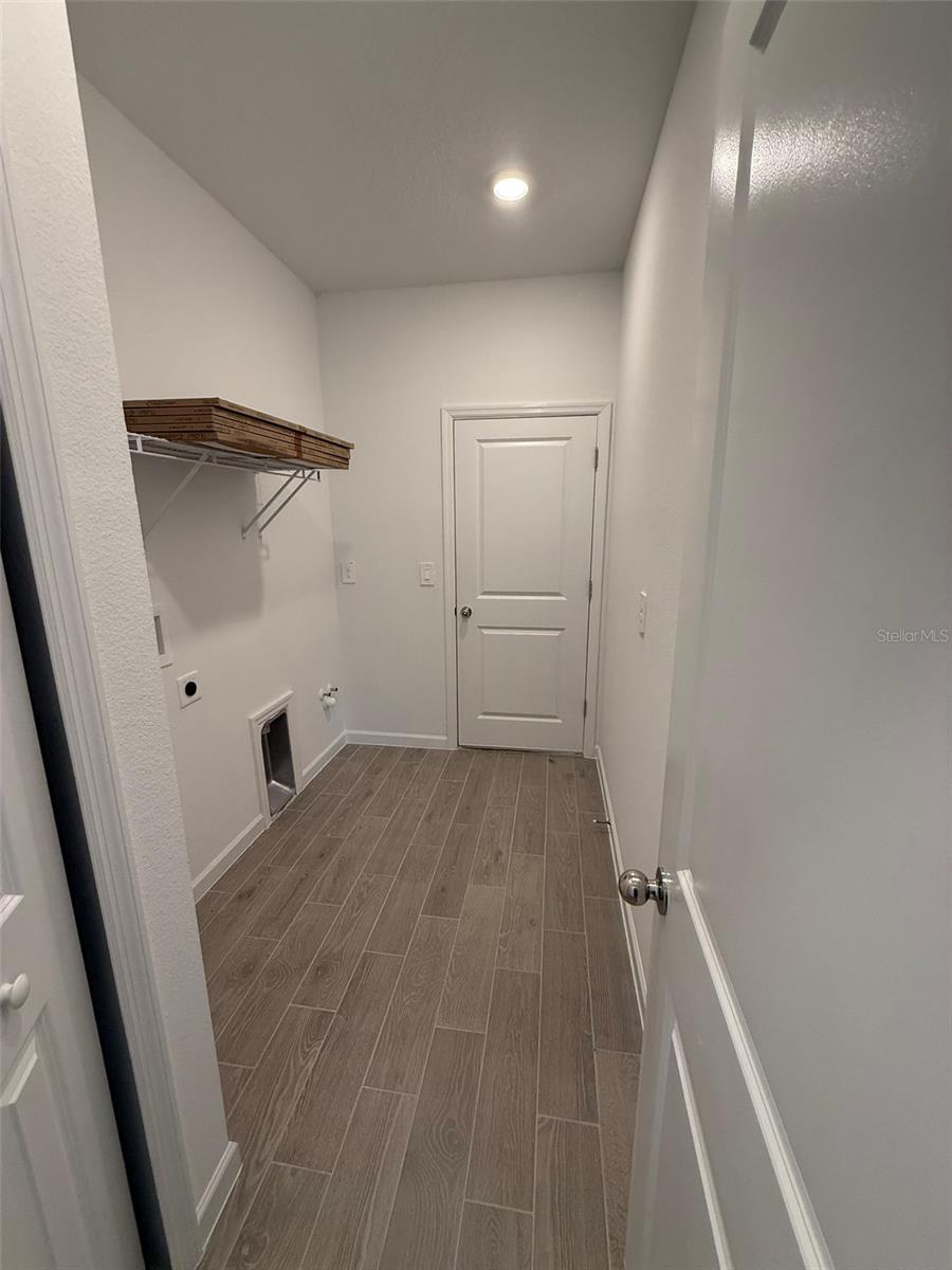 Listing photo id 17 for 19444 78th Place