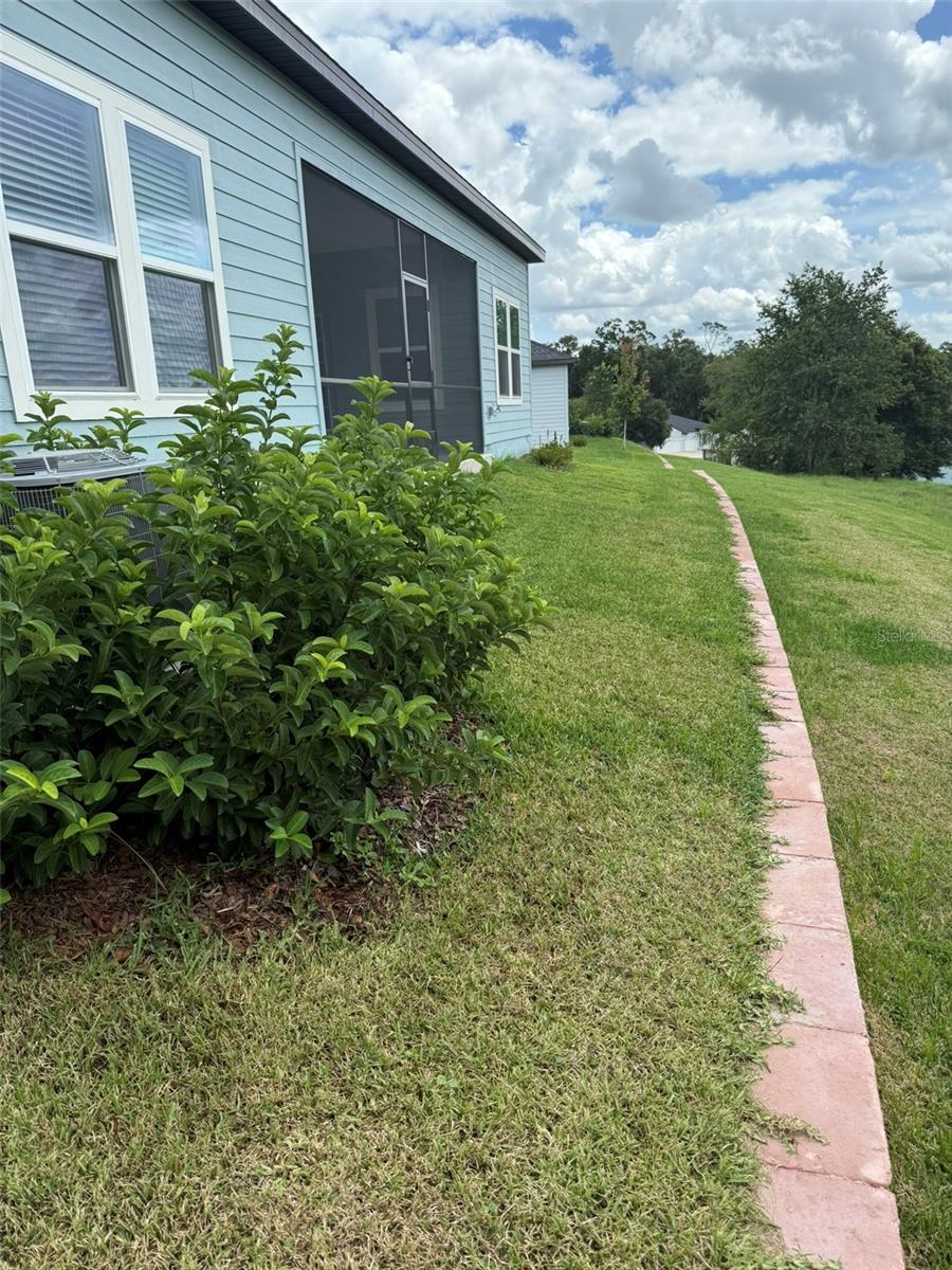 Listing photo id 20 for 19444 78th Place