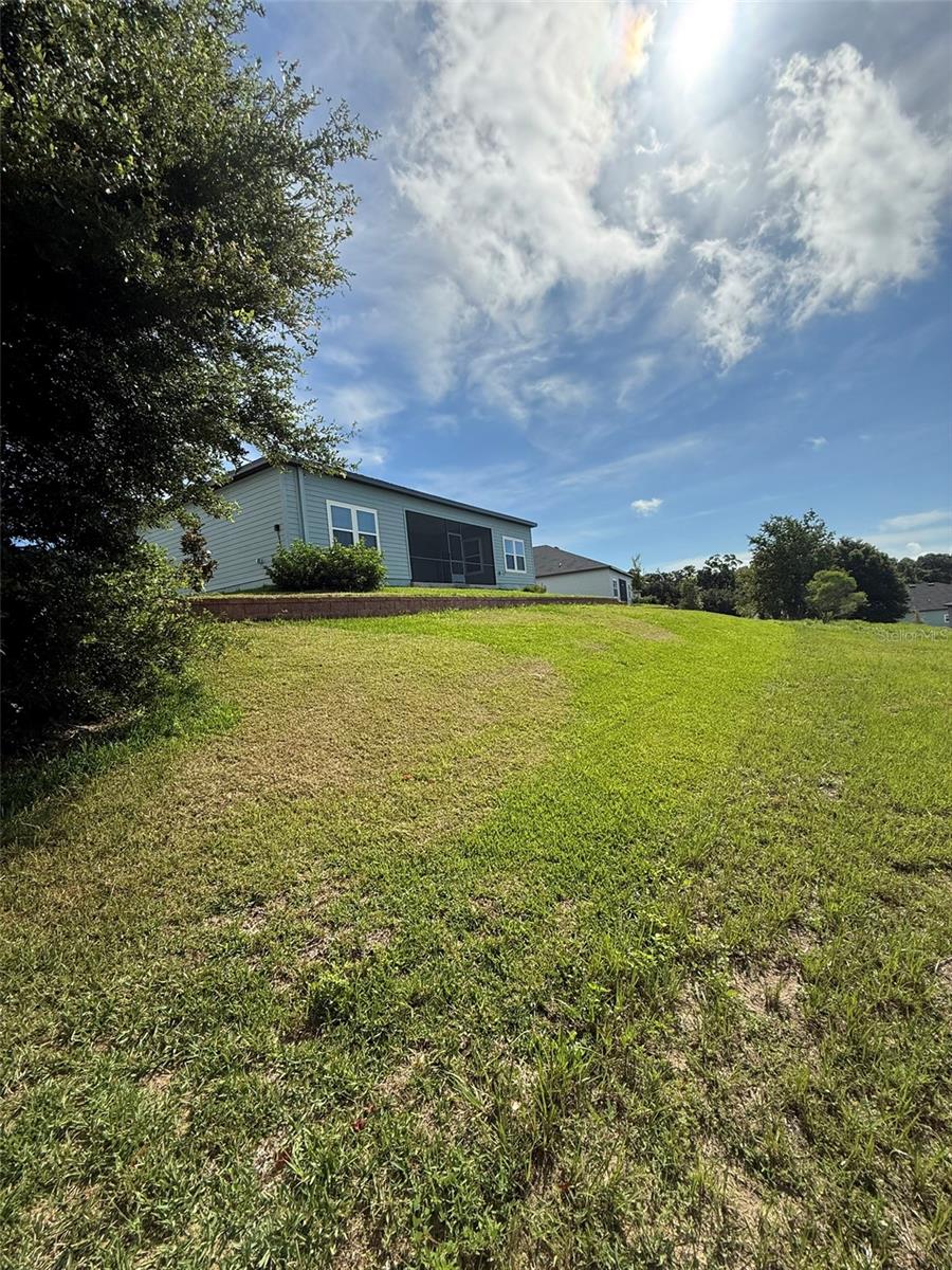 Listing photo id 22 for 19444 78th Place