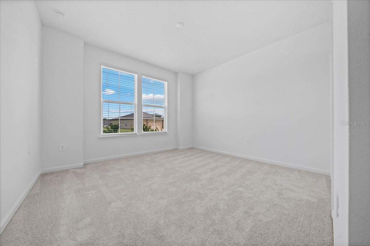 Image 31 of 41 For 19444 78th Place