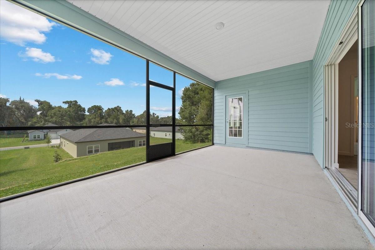 Image 40 of 41 For 19444 78th Place