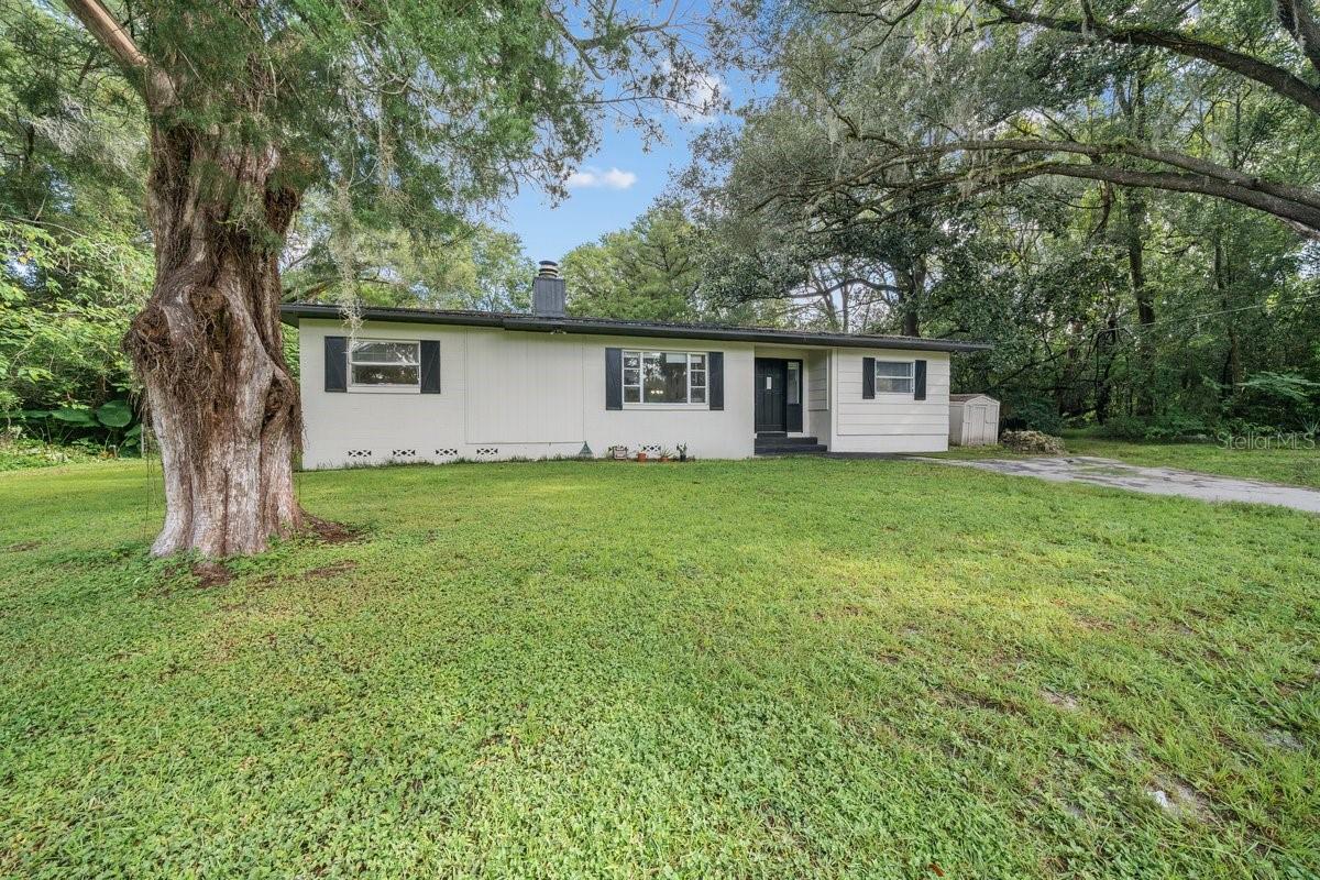 Image 2 of 37 For 2025 39th Street