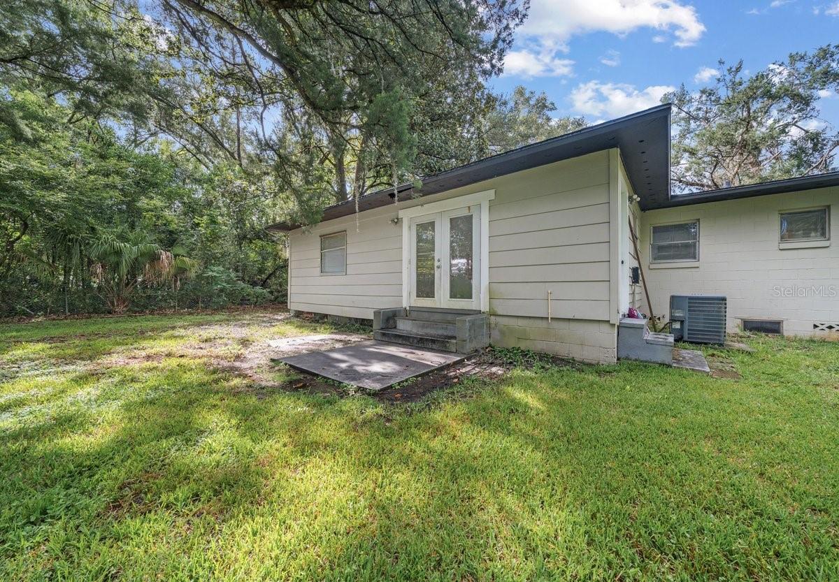 Image 35 of 37 For 2025 39th Street