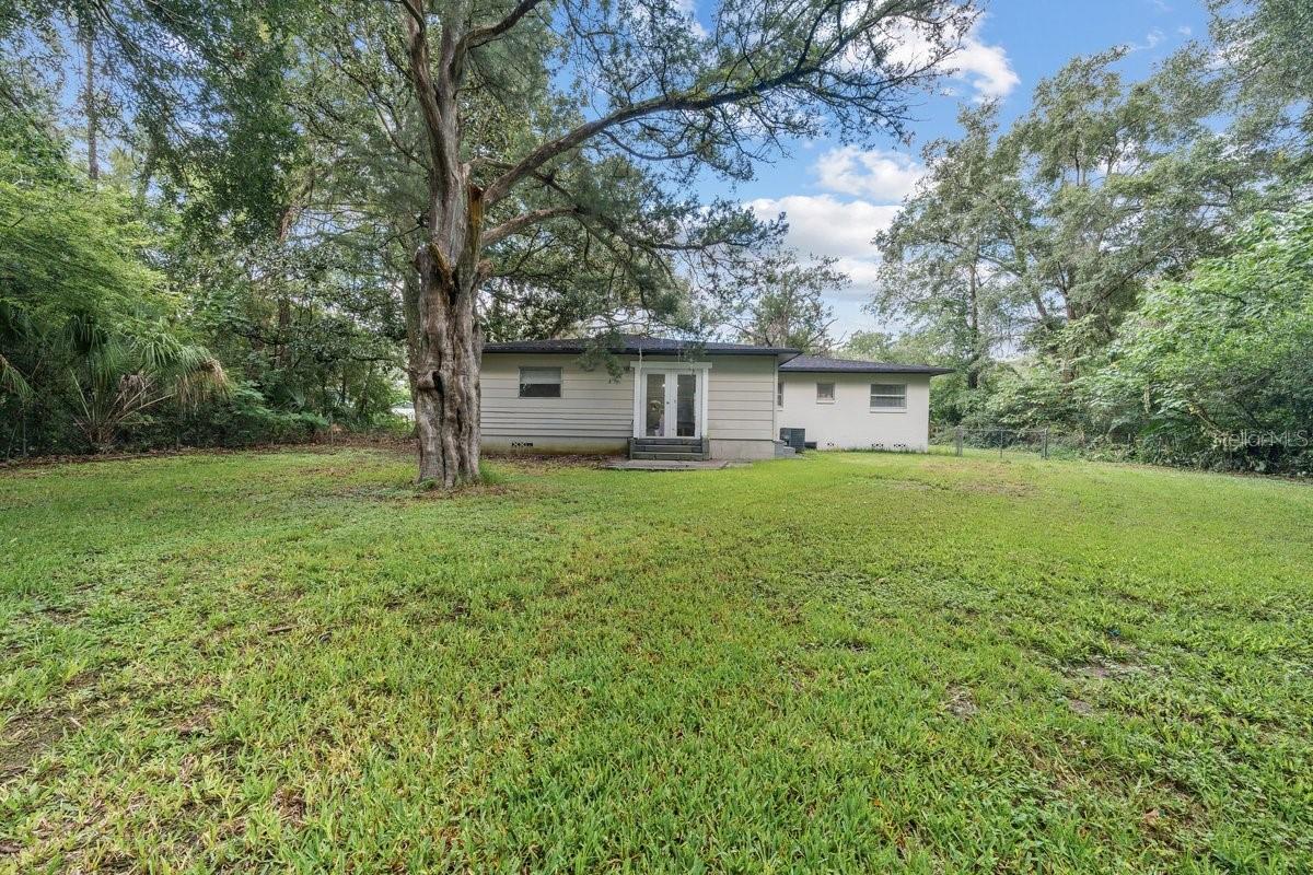 Image 36 of 37 For 2025 39th Street