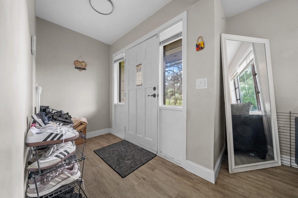 Image 5 of 37 For 2025 39th Street