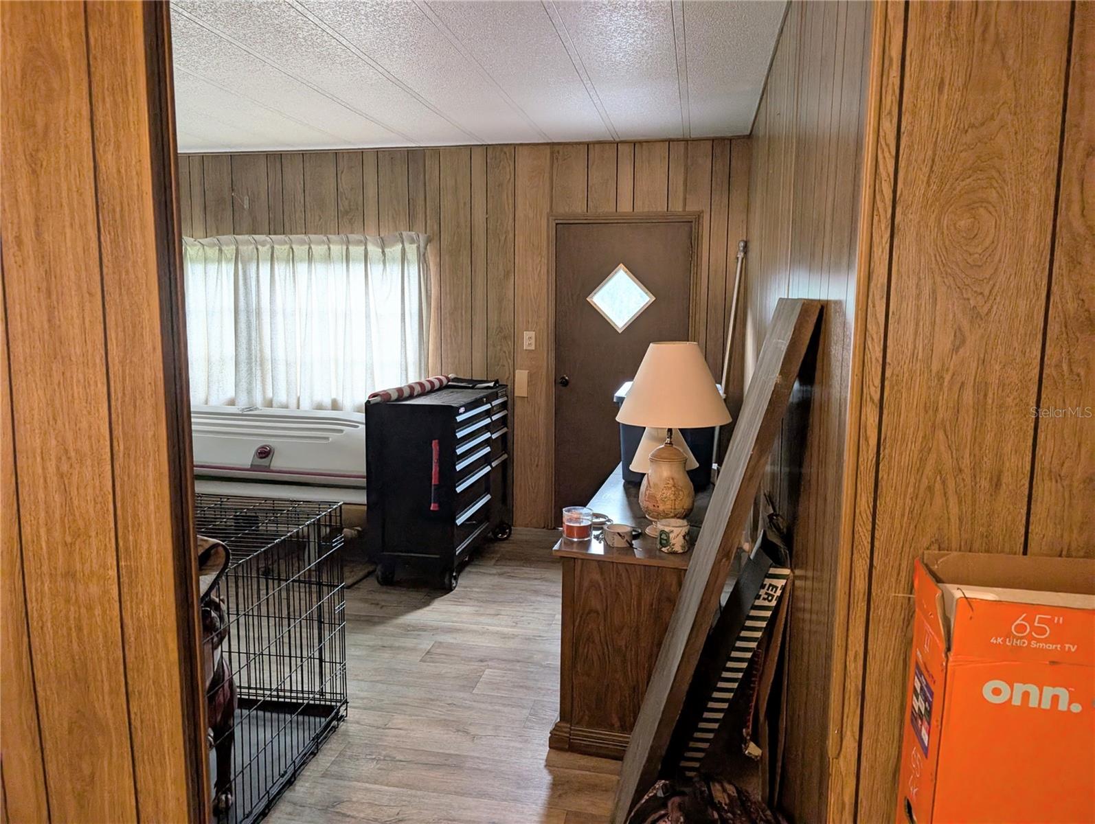Listing photo id 23 for 4140 Riverside Drive